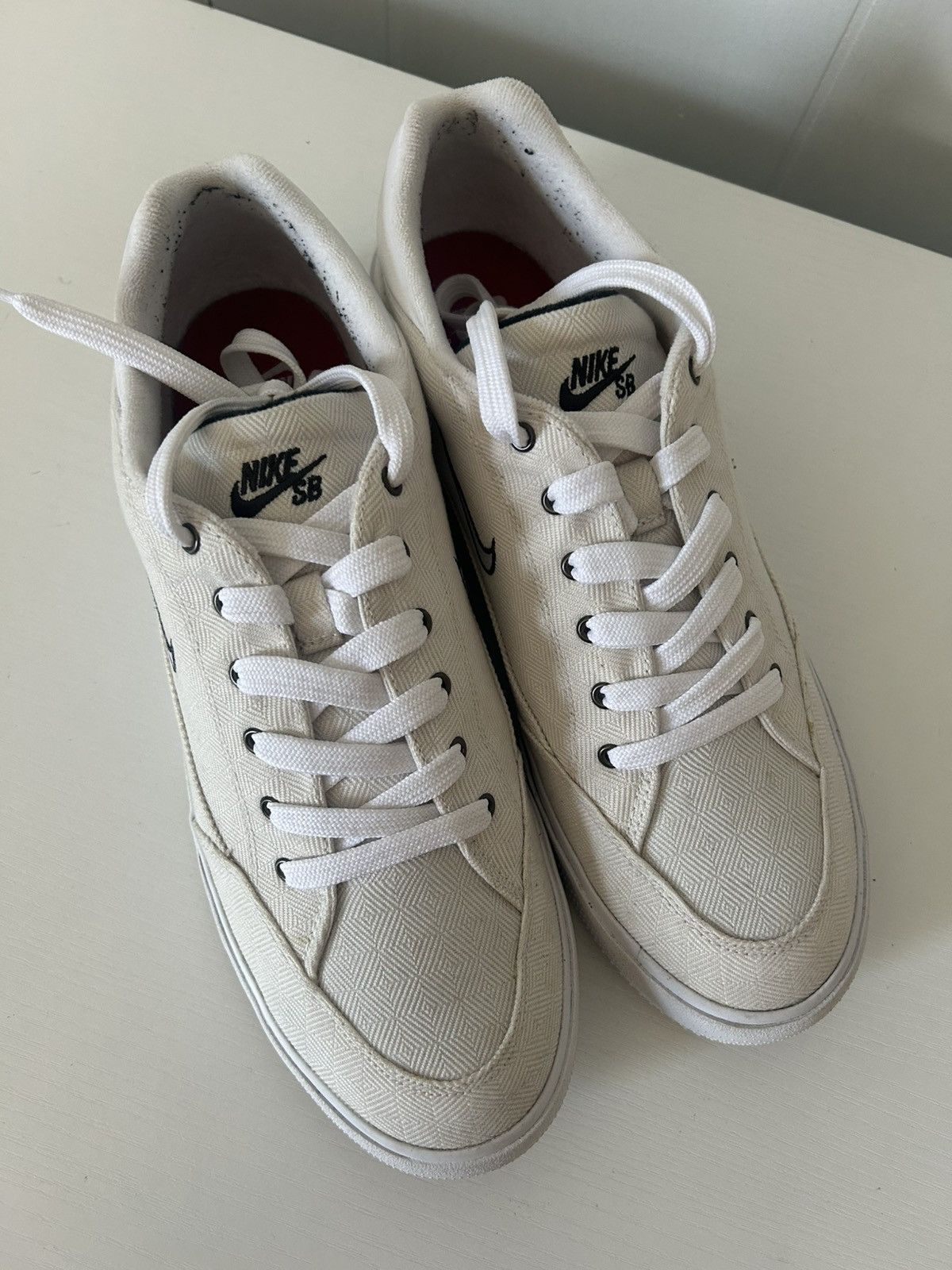 Nike × Supreme Nike SB x Supreme GTS QS White Size US 10.5 / EU 43-44 - 7 Thumbnail
