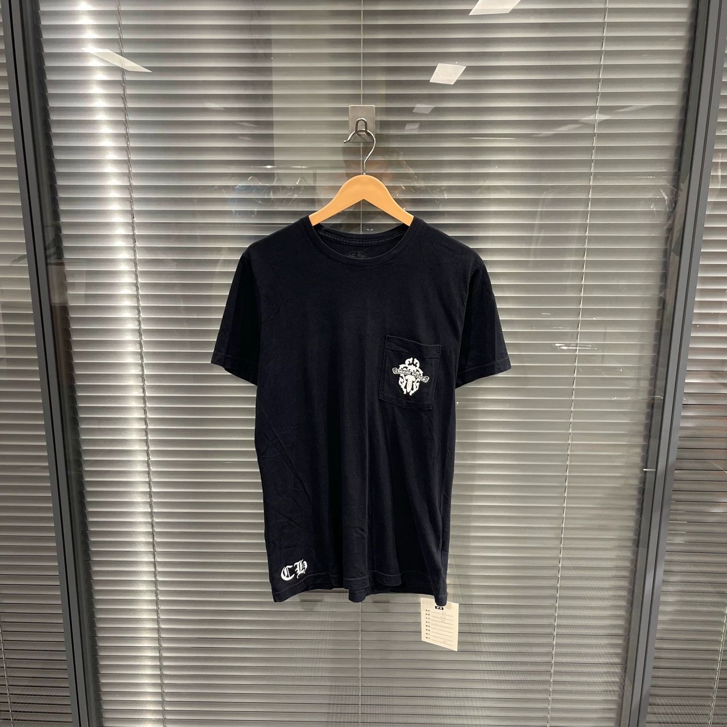 Chrome Hearts Chrome Hearts Black Scroll 5-Sword Print SS Tee Size US M / EU 48-50 / 2 - 2 Thumbnail