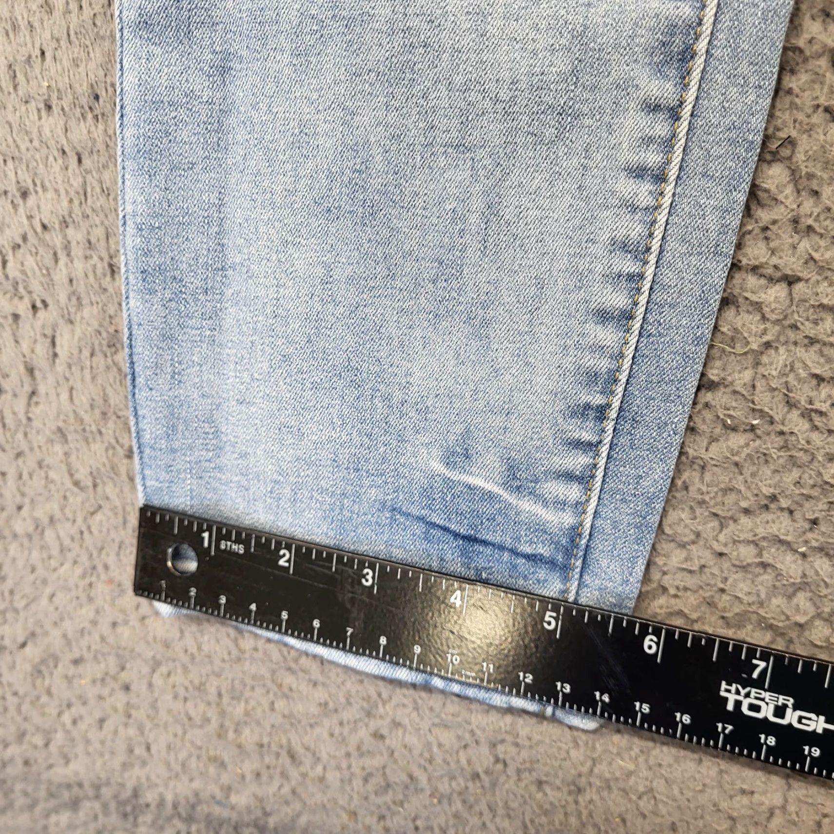 Vintage Rue 21 Jeans Men's 28x30 Blue Distressed Skinny Ultra Flex Denim 5-Pocket Slim Regular Whiskered Grunge 90s Mens Size US 28 / EU 44 - 6 Thumbnail