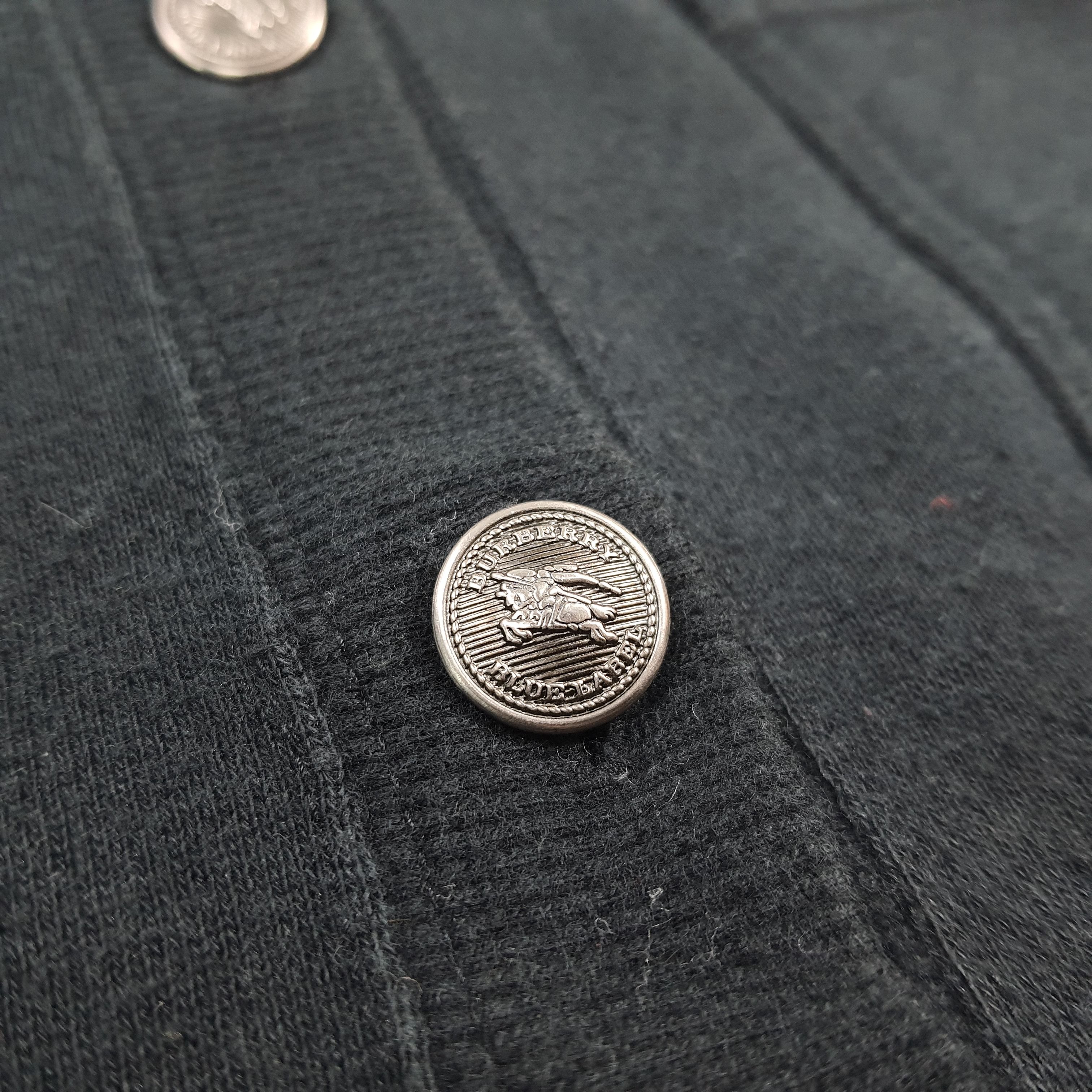 Burberry Vintage Burberry Blue Label Custom Logo Cardigan C302N22 Size XS / US 0-2 / IT 36-38 - 5 Thumbnail