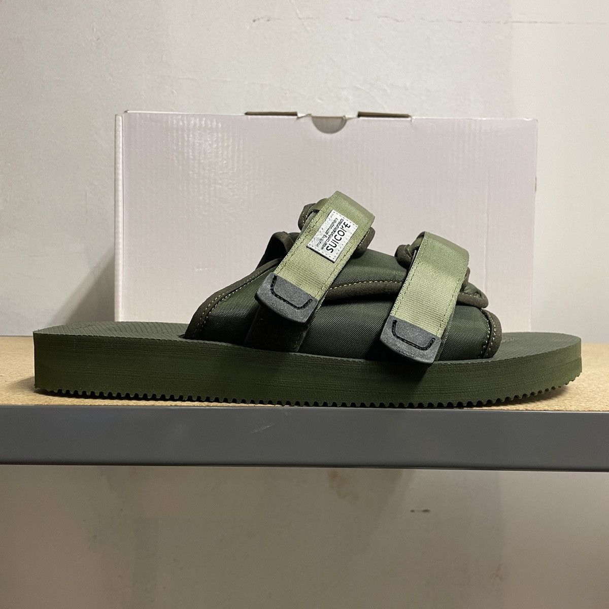 image of Suicoke Slide Size 11 in Olive Green, Men's