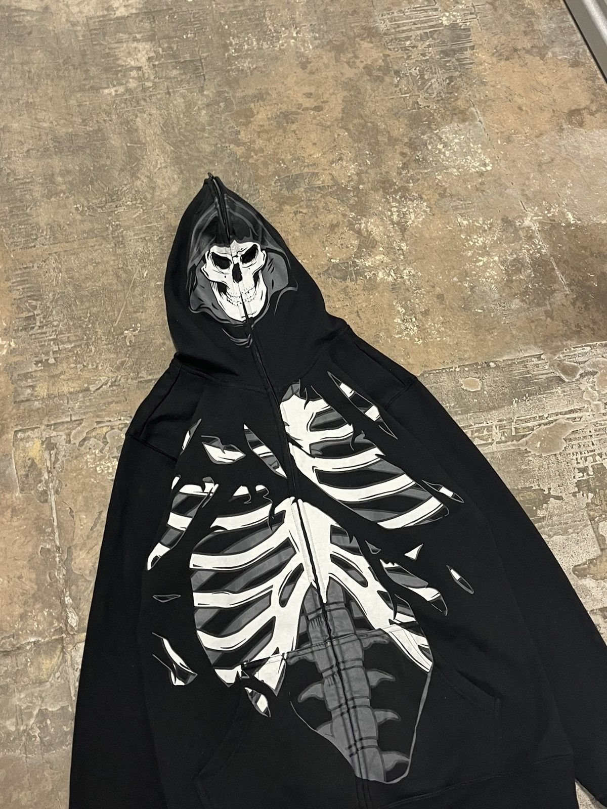 Vintage Skeleton full zip skater hoodie grunge emo cybery2k goth Size US L / EU 52-54 / 3 - 8 Thumbnail
