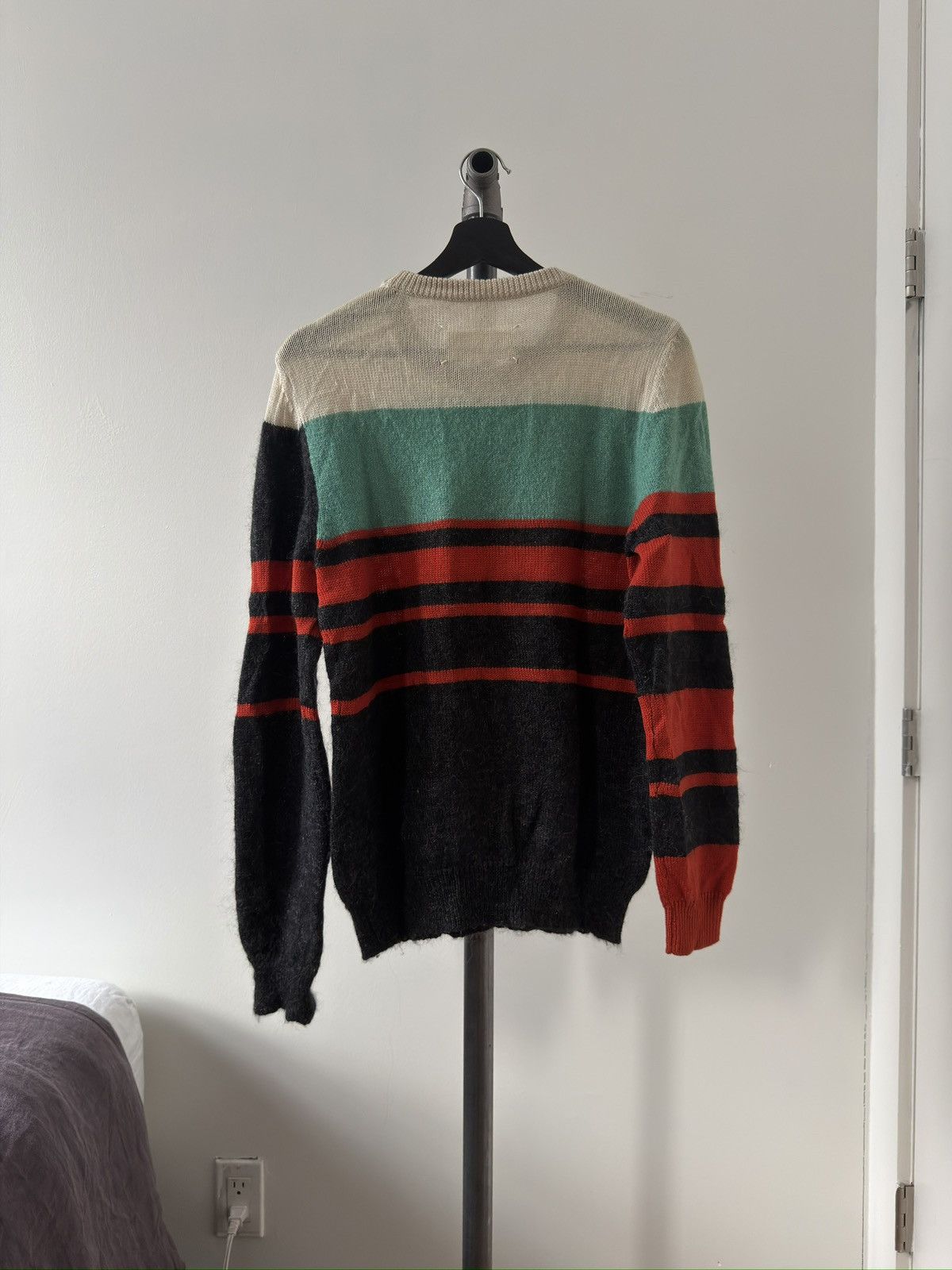 Maison Margiela FW15 Asymmetric Mohair Sweater Size US S / EU 44-46 / 1 - 2 Thumbnail