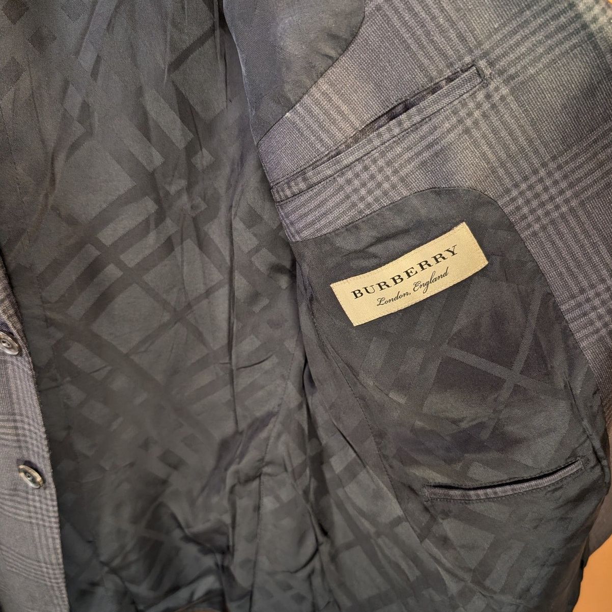 Burberry Burberry Men's Plaid TWO-Piece Suit 52R 42R US Made in Italy Size 42R - 6 Thumbnail