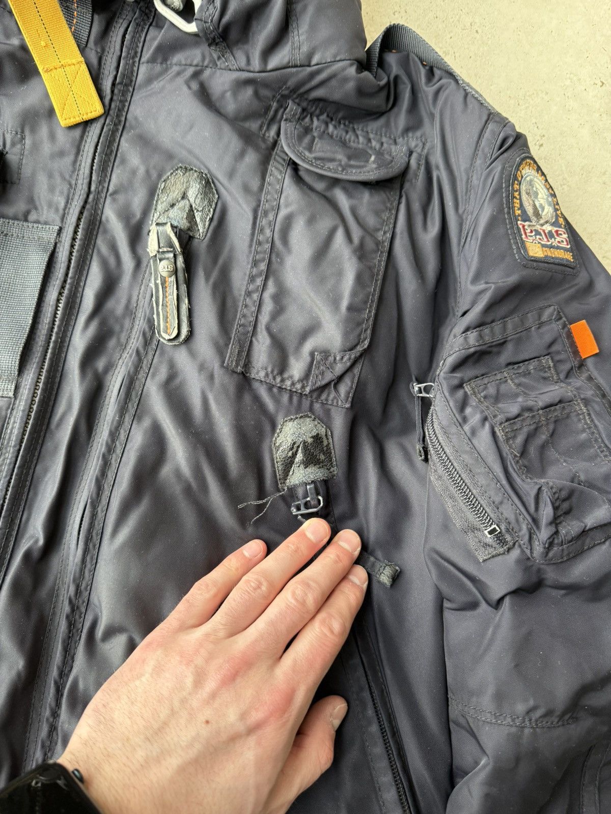 Parajumpers vintage bomber parajumpers jacket mens black Size US L / EU 52-54 / 3 - 5 Thumbnail