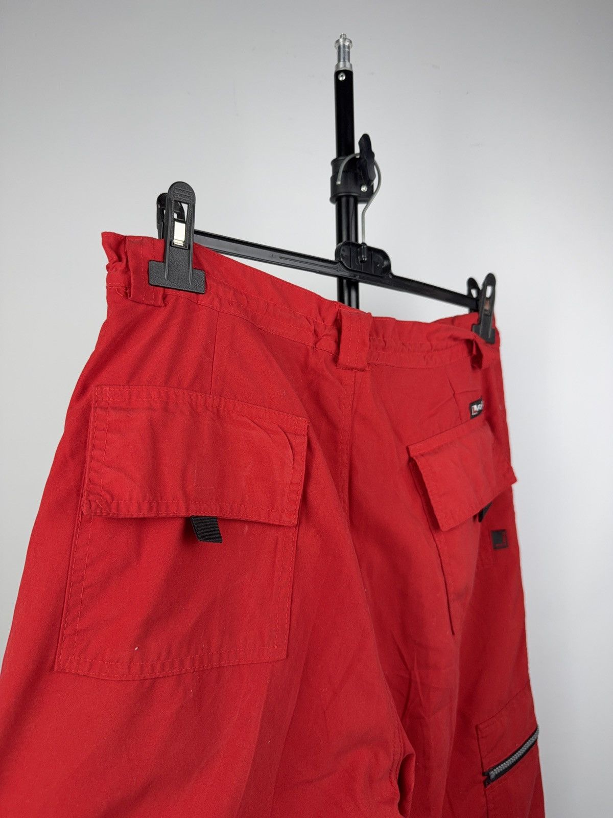 Fubu Vintage SK8 FUBU Red Cargo Capri Pants Y2K Hip Hop 🔥 M sz Size US 34 / EU 50 - 11 Thumbnail