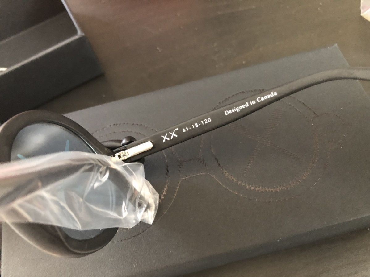Kaws Kaws x SD Kid Sunglasses Black Size ONE SIZE - 3 Thumbnail