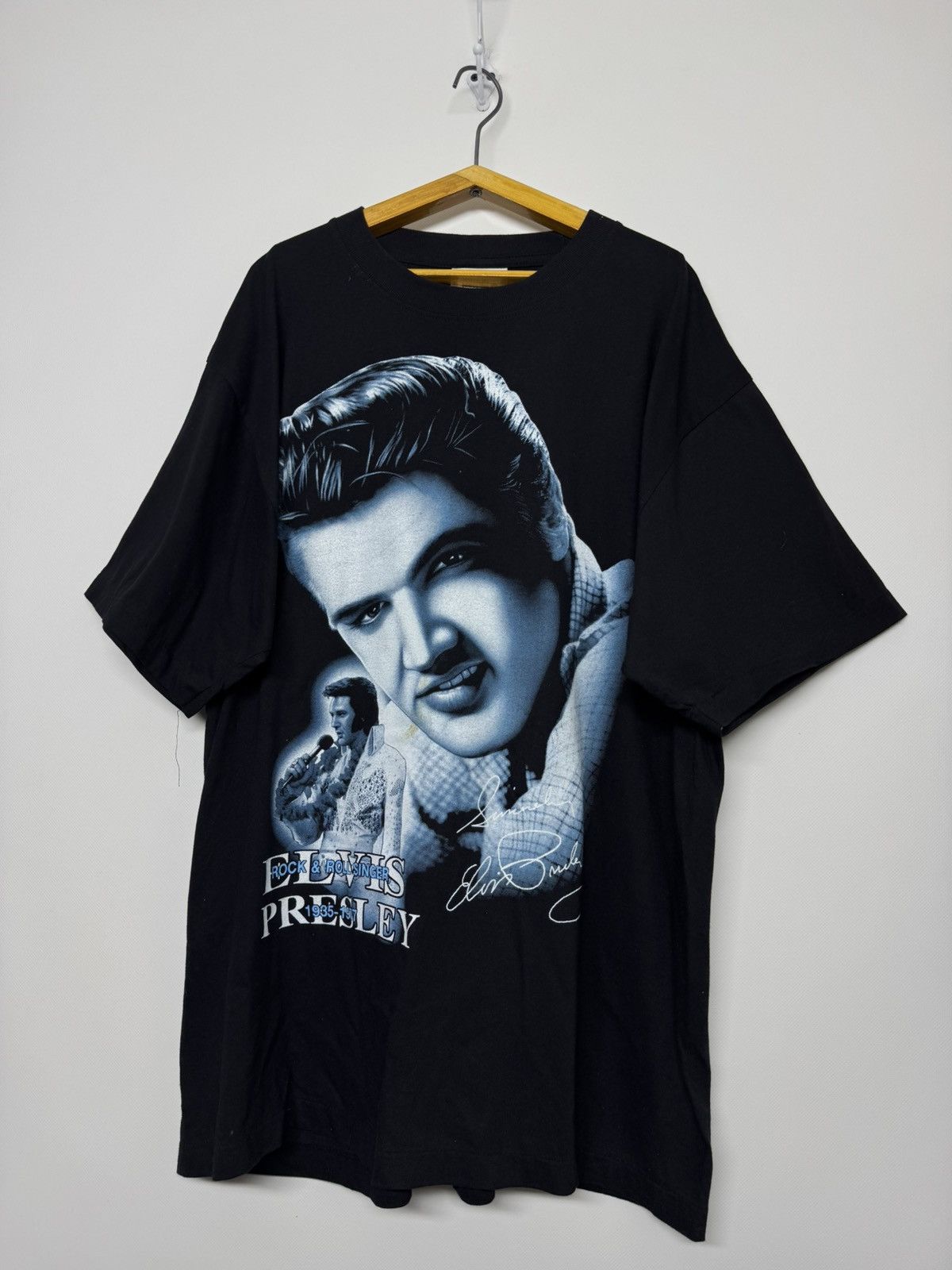 Vintage Vintage Y2k Elvis Presley Tshirt rock and roll singer Size US XL / EU 56 / 4 - 6 Thumbnail