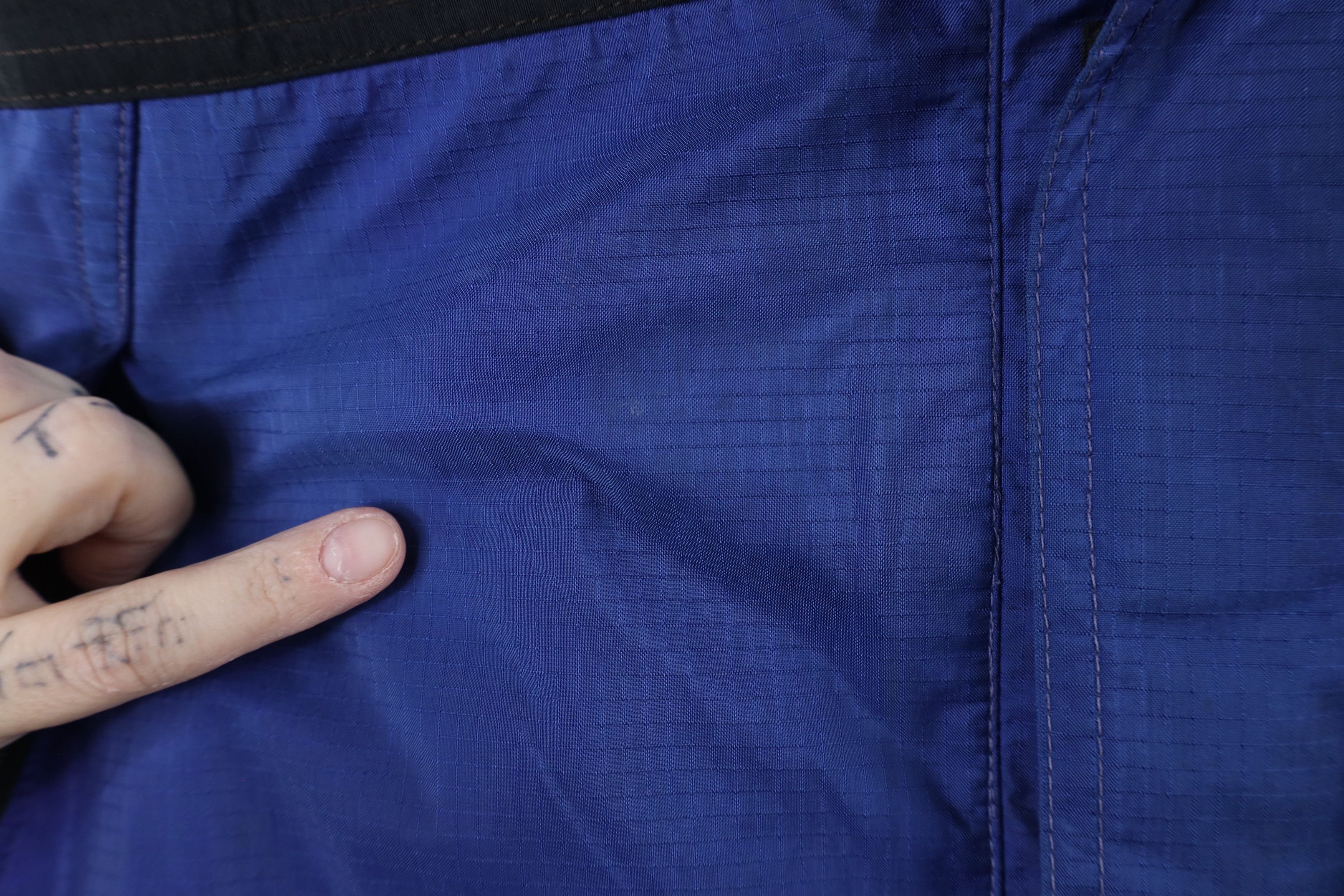 The North Face Vintage 90s The North Face Goretex Waterproof Hooded Jacket Size US M / EU 48-50 / 2 - 5 Thumbnail