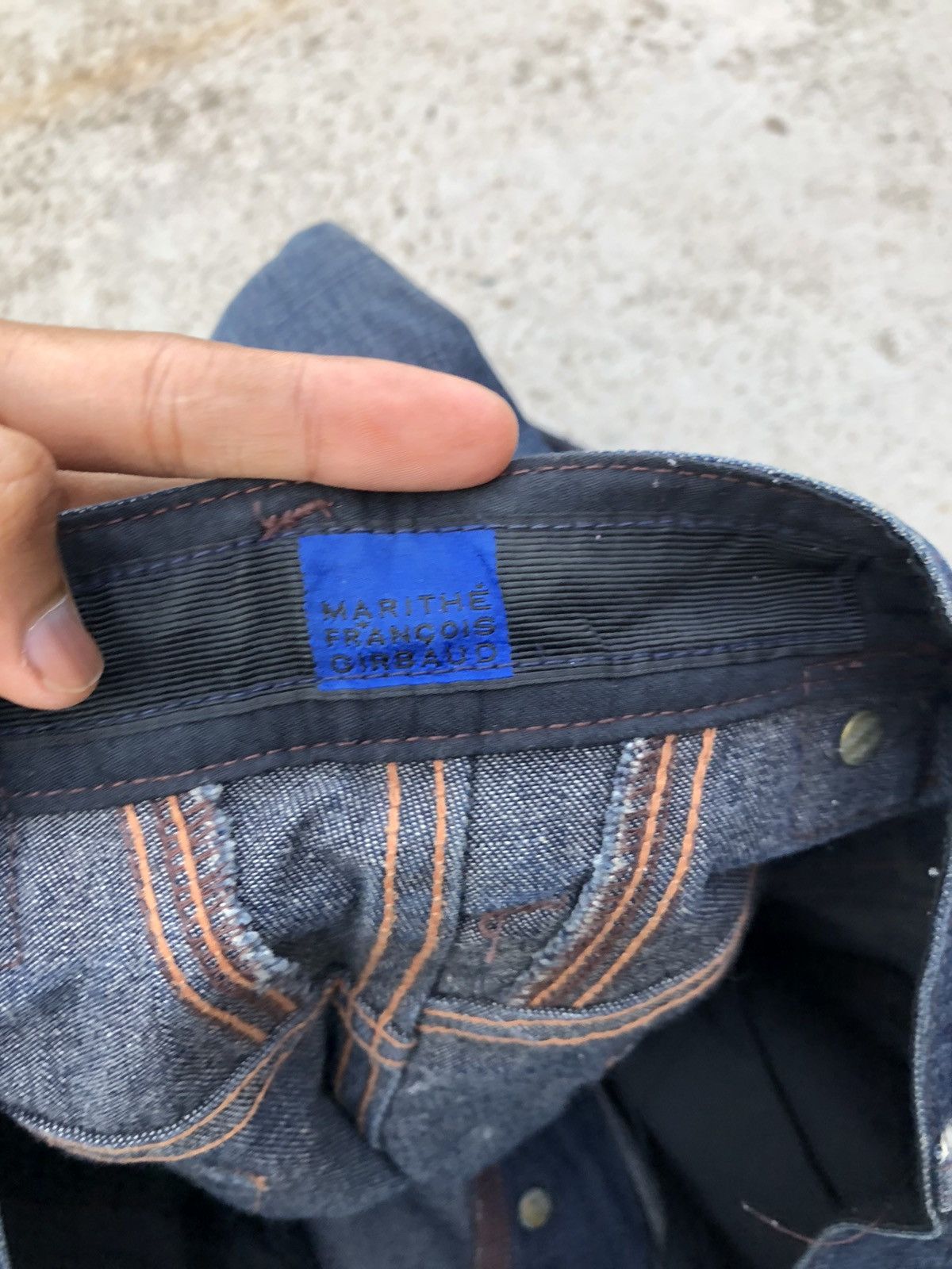 Marithe + Francois Girbaud MFG BUCKLE BACK BUTTON FLY DENIM Size US 31 - 8 Thumbnail