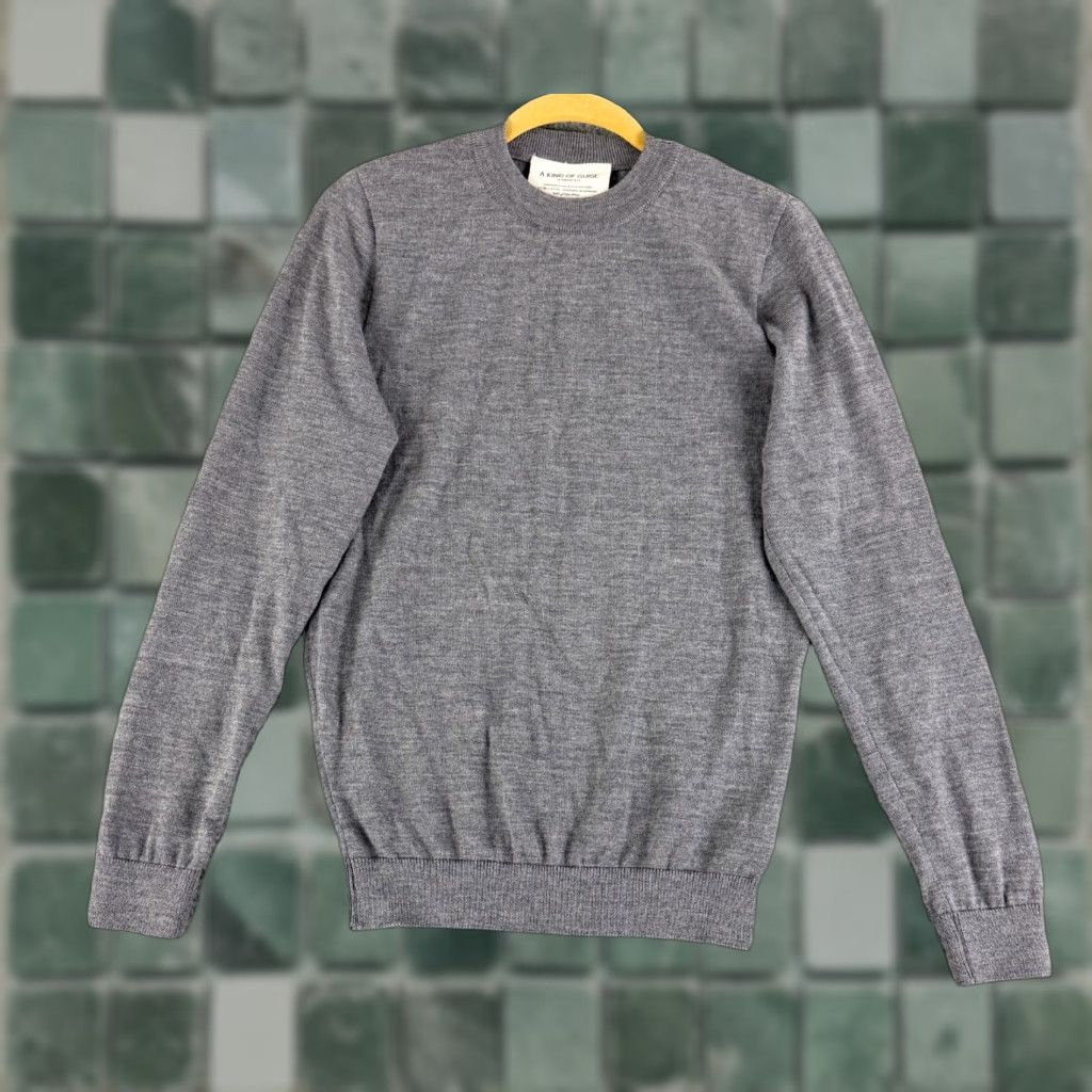 A Kind Of Guise A Kind of Guise Sweater Mens Small Gray Long Sleeve 100% Merino Wool Pullover Size US S / EU 44-46 / 1 - 1 Thumbnail