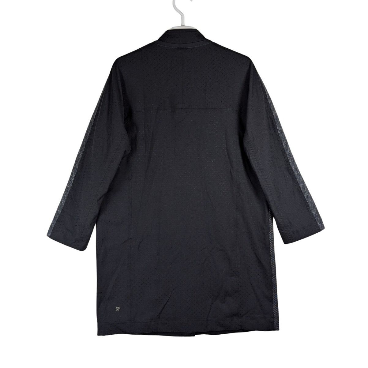 Lululemon Lululemon Cacoon Car Black Gray Long Coat Jacket Small USED Size S / US 4 / IT 40 - 2 Thumbnail