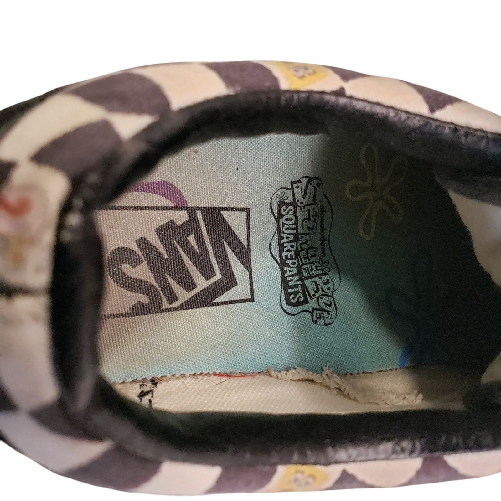 Vans Vans SpongeBob SquarePants Old Skool Off The Wall Womens 7.5 Size US 7.5 / IT 37.5 - 11 Thumbnail