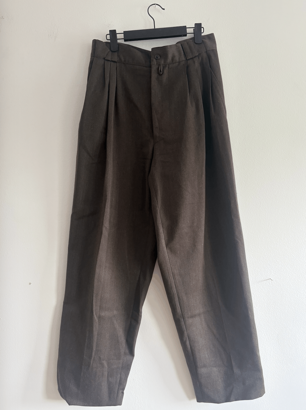 Versace Gianni Versace vintage 90s pleated trousers pants Size US 34 / EU 50 - 1 Thumbnail