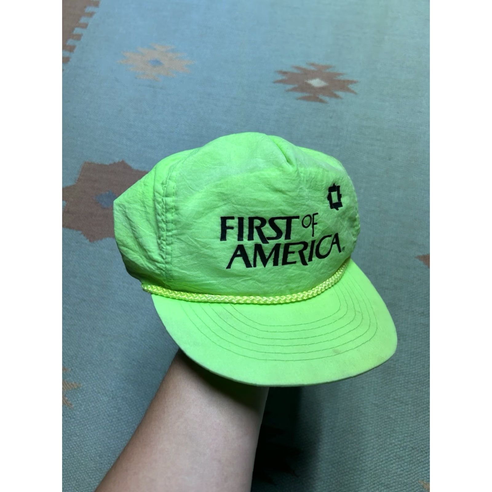 Vintage VINTAGE 90s Cap America SnapBack Hat Green Nylon Adjustable Mens Hi Vis Neon First of America Bank Cap America Shirt? Size ONE SIZE - 2 Thumbnail