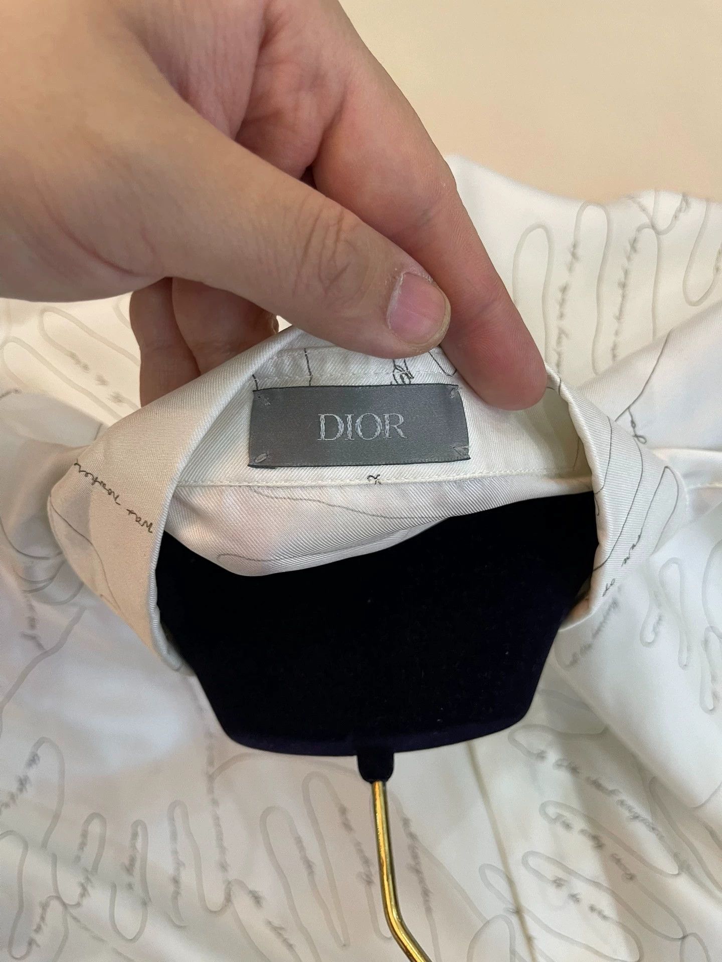 Dior Dior Silk Full Logo Palm Print Premium Shirt 40 Worn Once Size US M / EU 48-50 / 2 - 3 Thumbnail