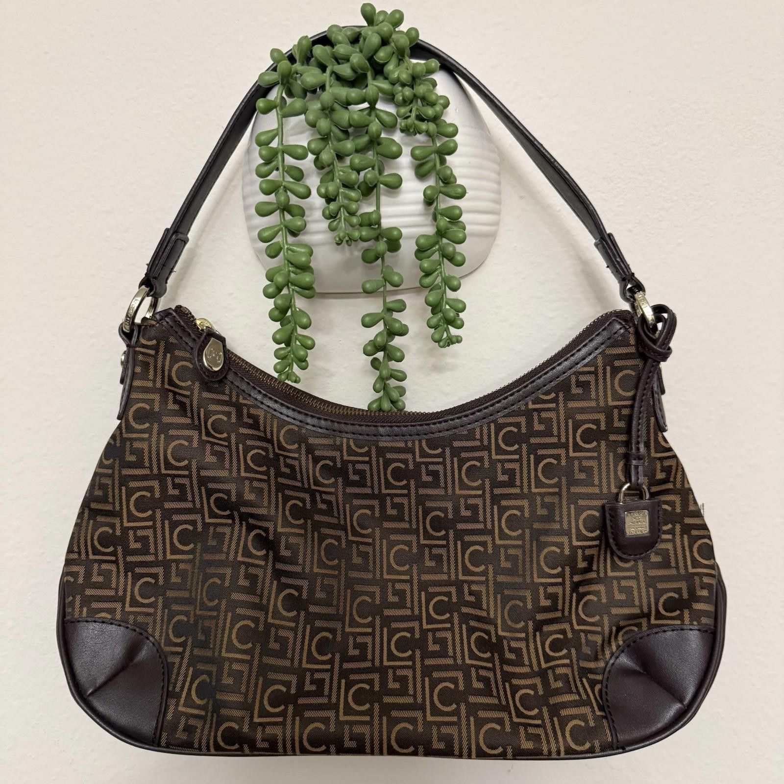 Designer Y2k Liz Claiborne Shoulder Bag Size ONE SIZE - 1 Thumbnail