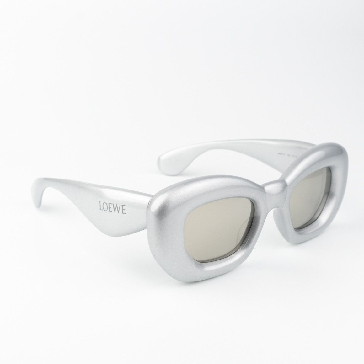Loewe Loewe Women Sunglasses LW40117I 20C Silver Grey Mirror NEW Size ONE SIZE - 7 Thumbnail