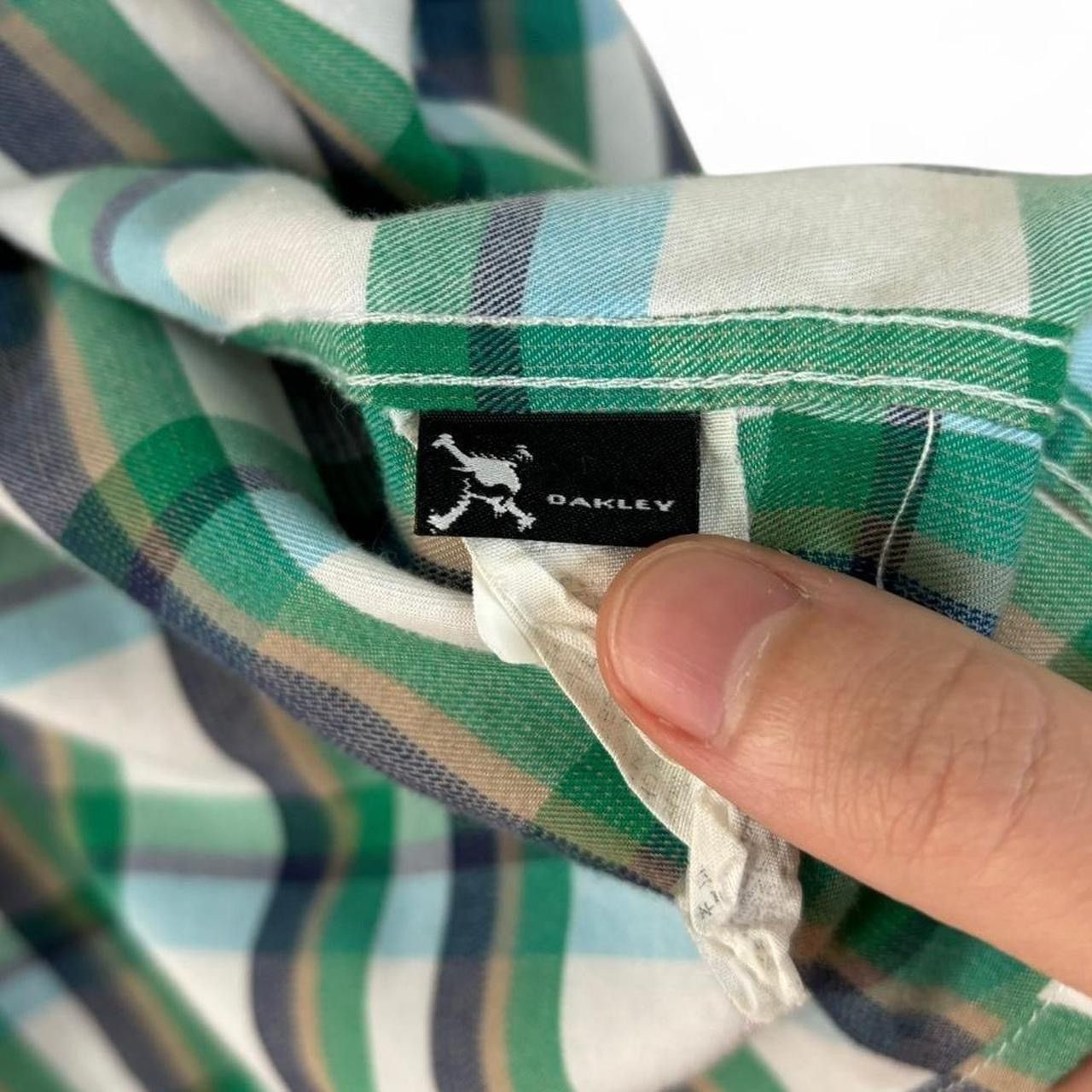 Oakley × Vintage Vintage Style Oakley Plaid White And Green Button-Up Shirt Size US XL / EU 56 / 4 - 6 Thumbnail