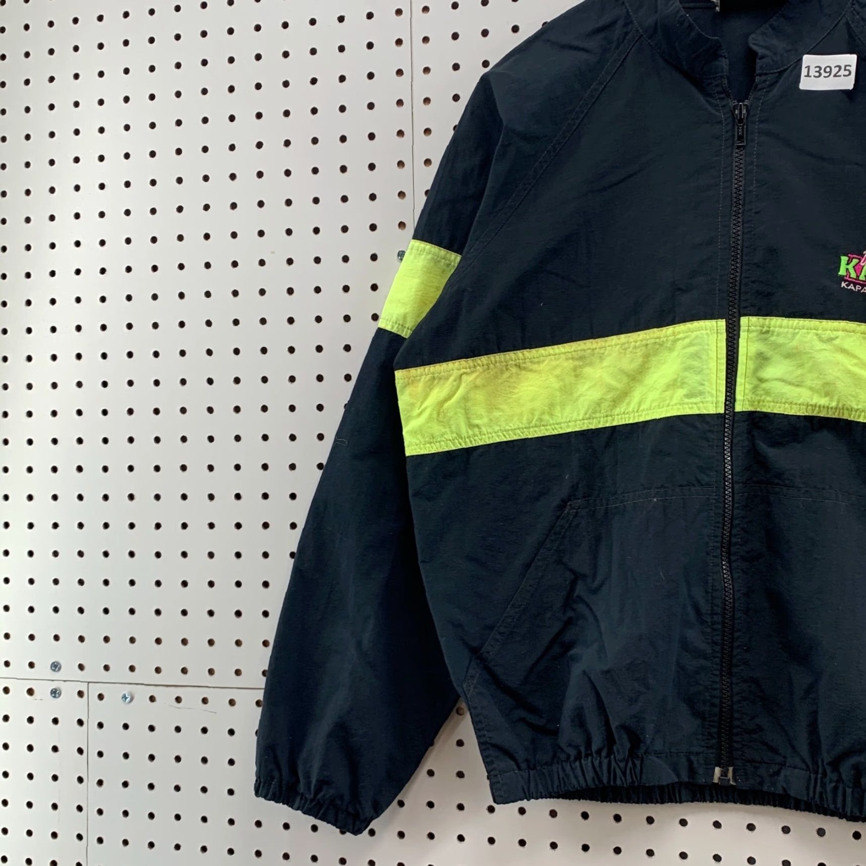 Vintage VINTAGE Honolulu Harbor From Kauai Hawaii Black Yellow Windbreaker Jacket L Size US M / EU 48-50 / 2 - 3 Thumbnail