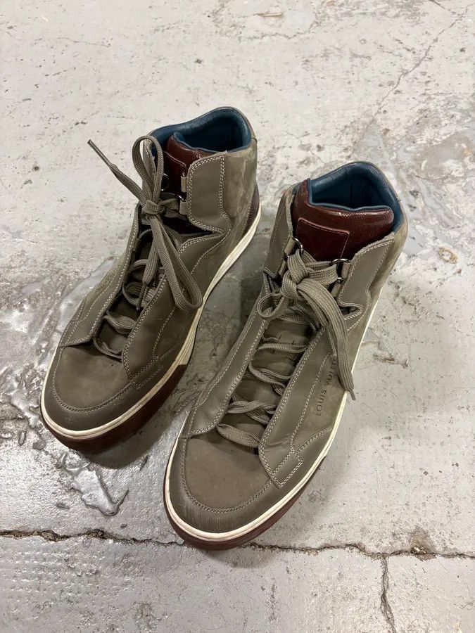 Louis Vuitton Louis Vuitton Grey Leather Damier High-Top Sneaker Size US 8 / EU 41 - 3 Thumbnail