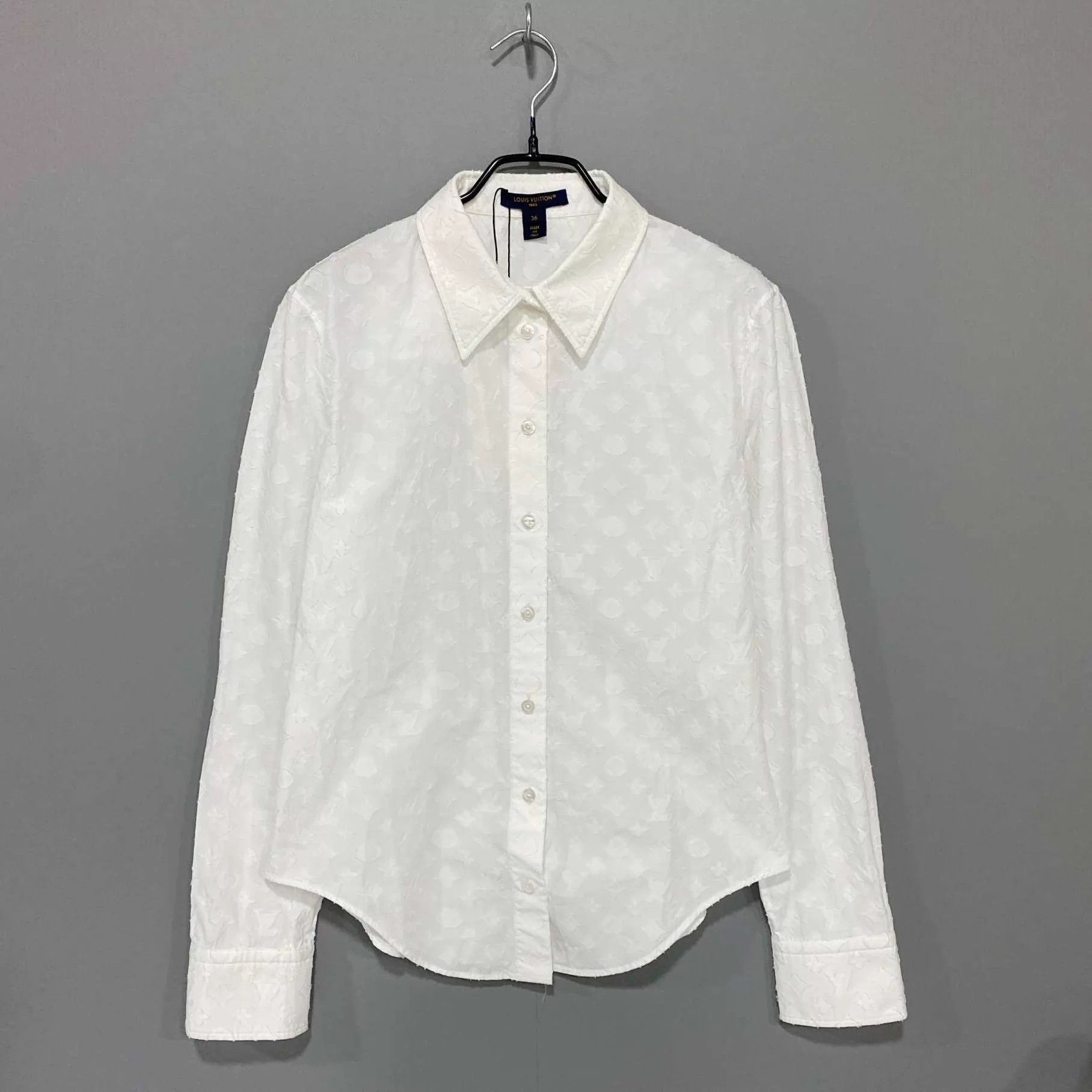 Louis Vuitton LV white all over print logo long sleeve shirt 99 new 36 Size XS / US 0-2 / IT 36-38 - 1 Thumbnail