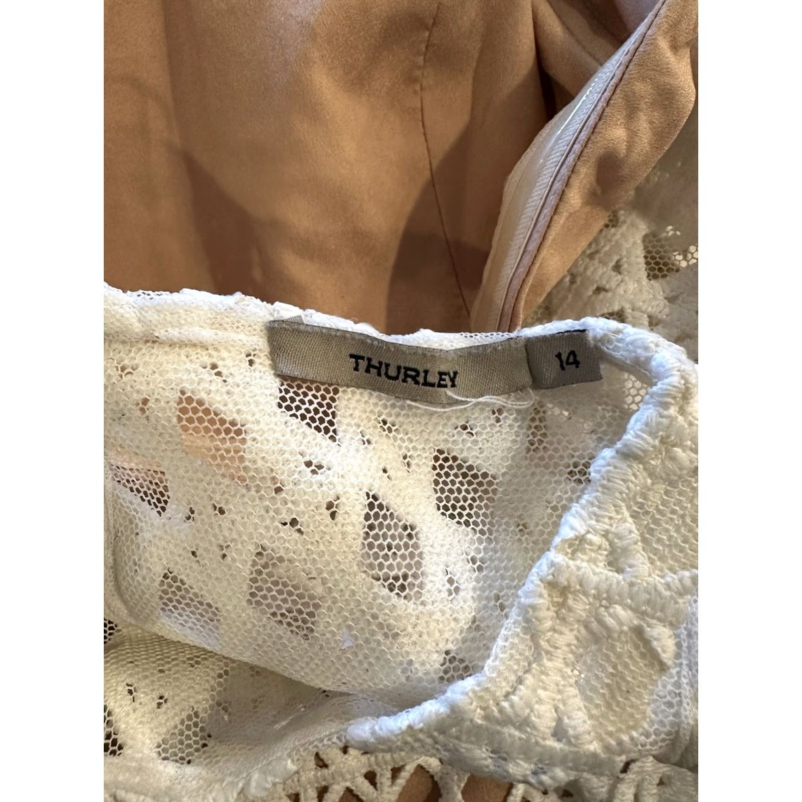 Vintage THURLEY MIDI DRESS Ivory Lined Cold Shoulder Staccato 14 Women Pencil Dress Open Back Tan Lining Sized 14 Size XL / US 12-14 / IT 48-50 - 2 Thumbnail