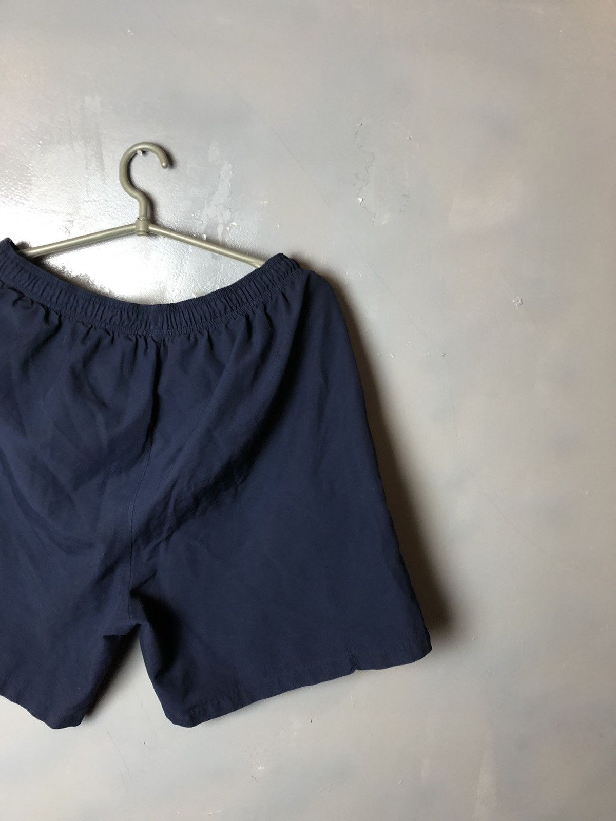 Reebok Men’s vintage shorts Reebok size M Size US 32 / EU 48 - 7 Thumbnail