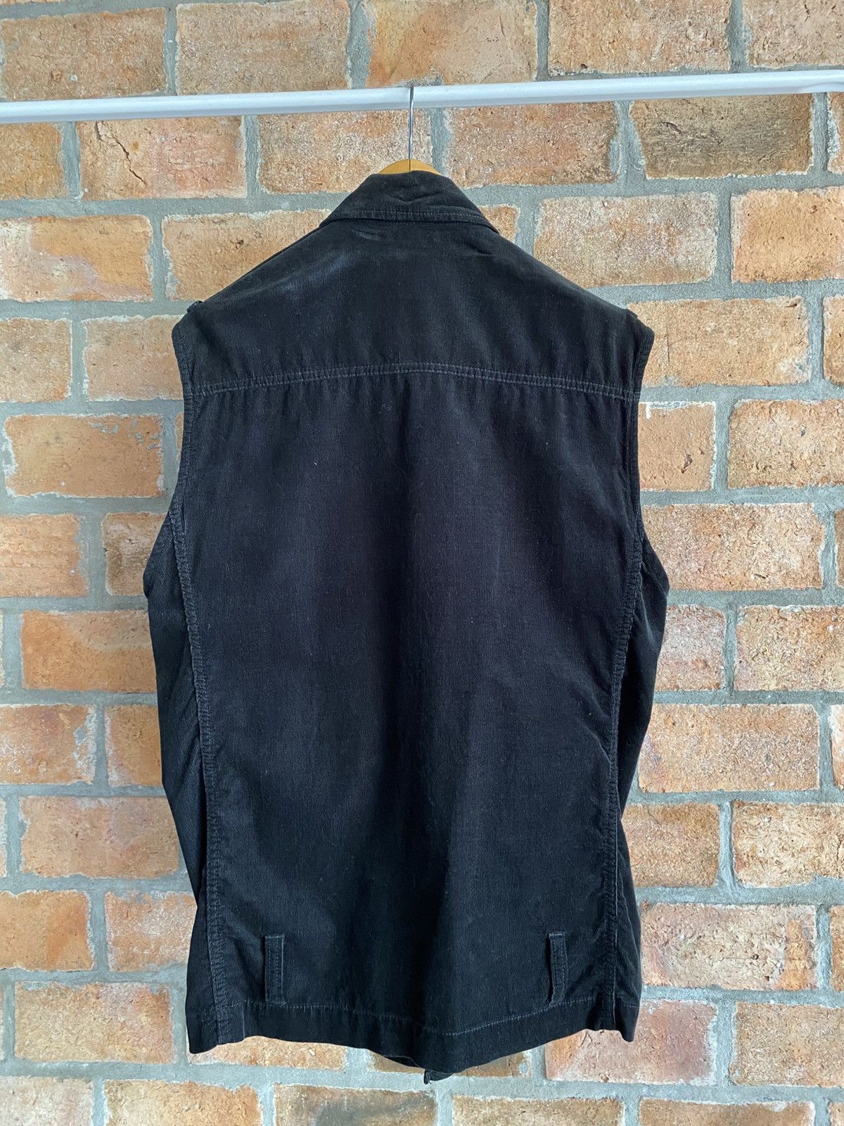 American Rag American ragcie Black Corduroy Cool Vest Size US L / EU 52-54 / 3 - 2 Thumbnail