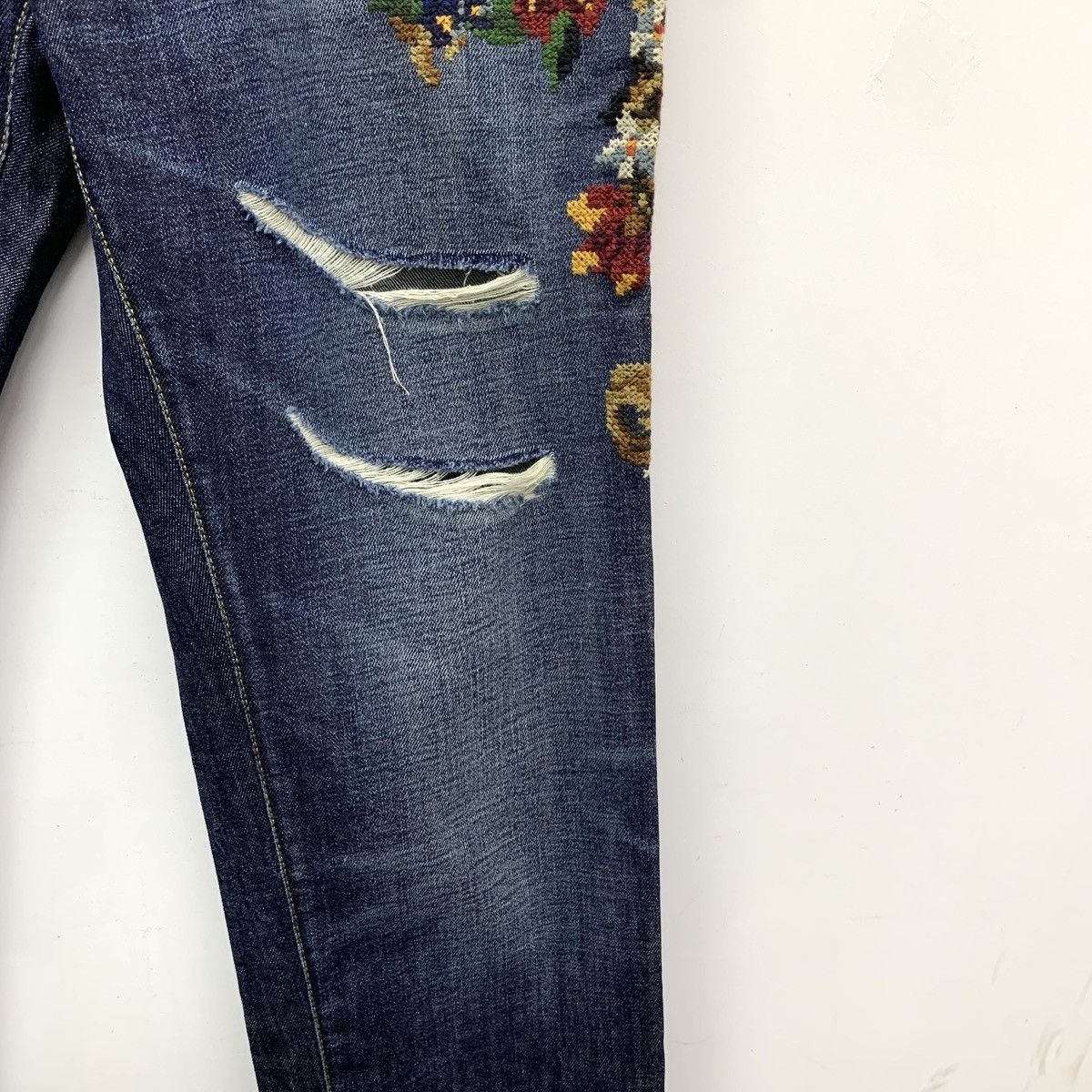 Dolce & Gabbana Dolce & Gabbana Dark Blue Distressed Denim Pants K26WX Size US 36 / EU 52 - 4 Thumbnail