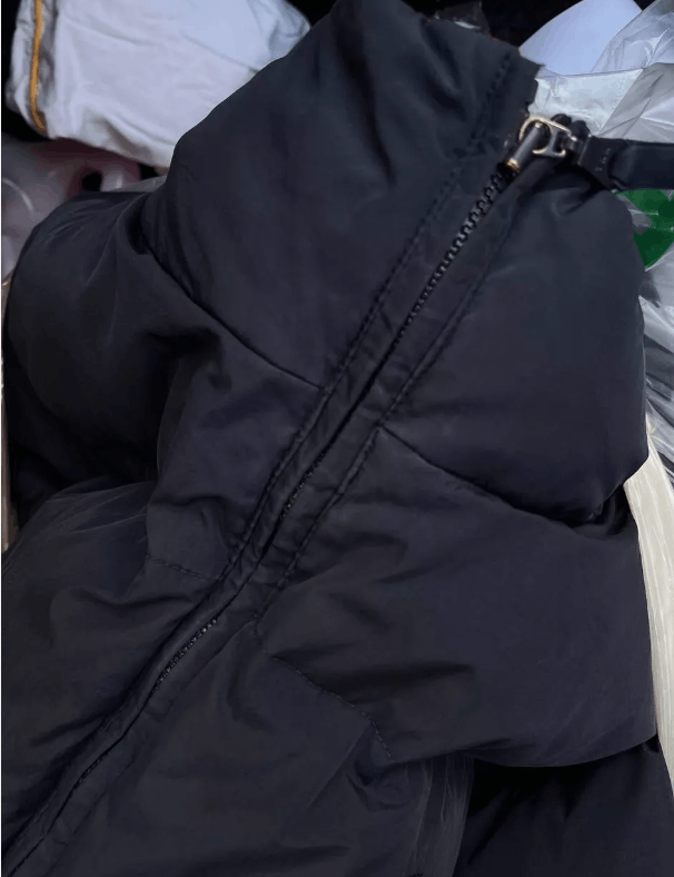 Tommy Hilfiger Tommy Hilfiger puffer down jacket size Large Size US L / EU 52-54 / 3 - 5 Thumbnail