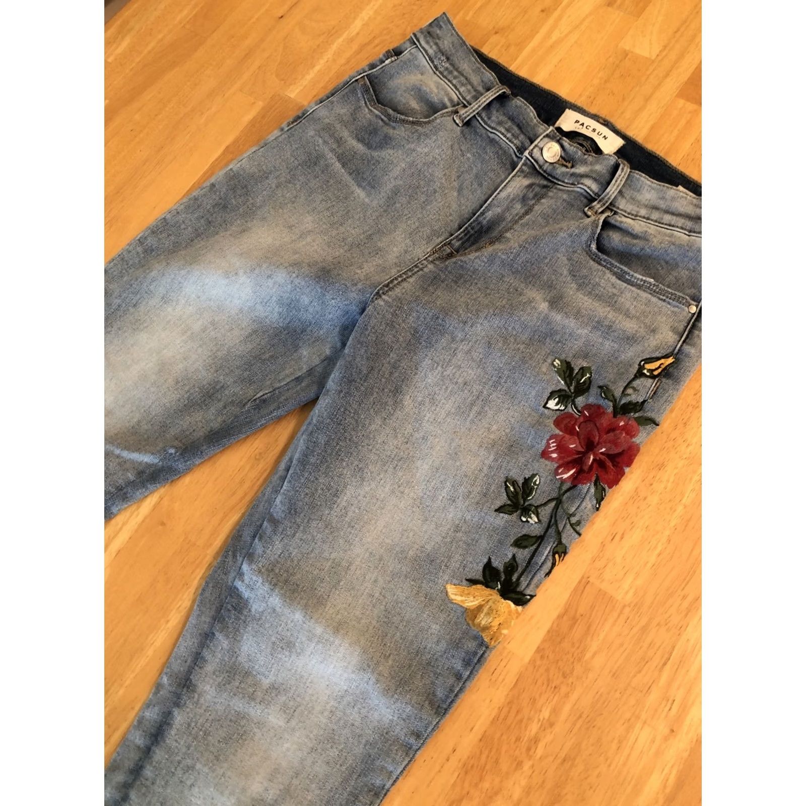 Pacsun Pacsun Floral embroidered Mid Rise Ankle Jegging Slim Fit 28x26 Denim Blue 28 in Light Wash 5-Pocket Womens Size 28" / US 6 / IT 42 - 5 Thumbnail