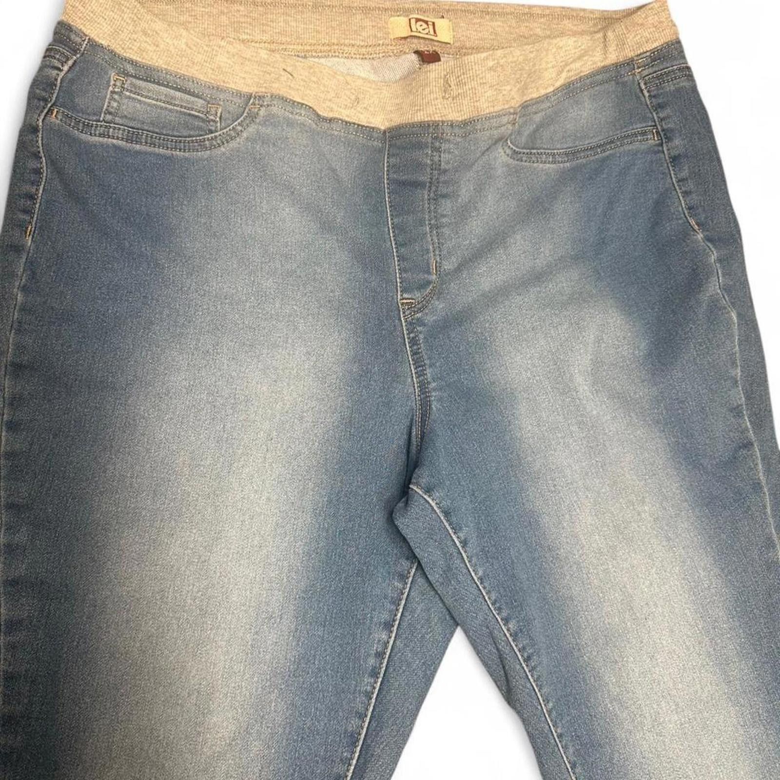L.E.I. Light blue skinny jeans with stretchy waistband #casualjeans Size 40" / US 18 - 2 Thumbnail