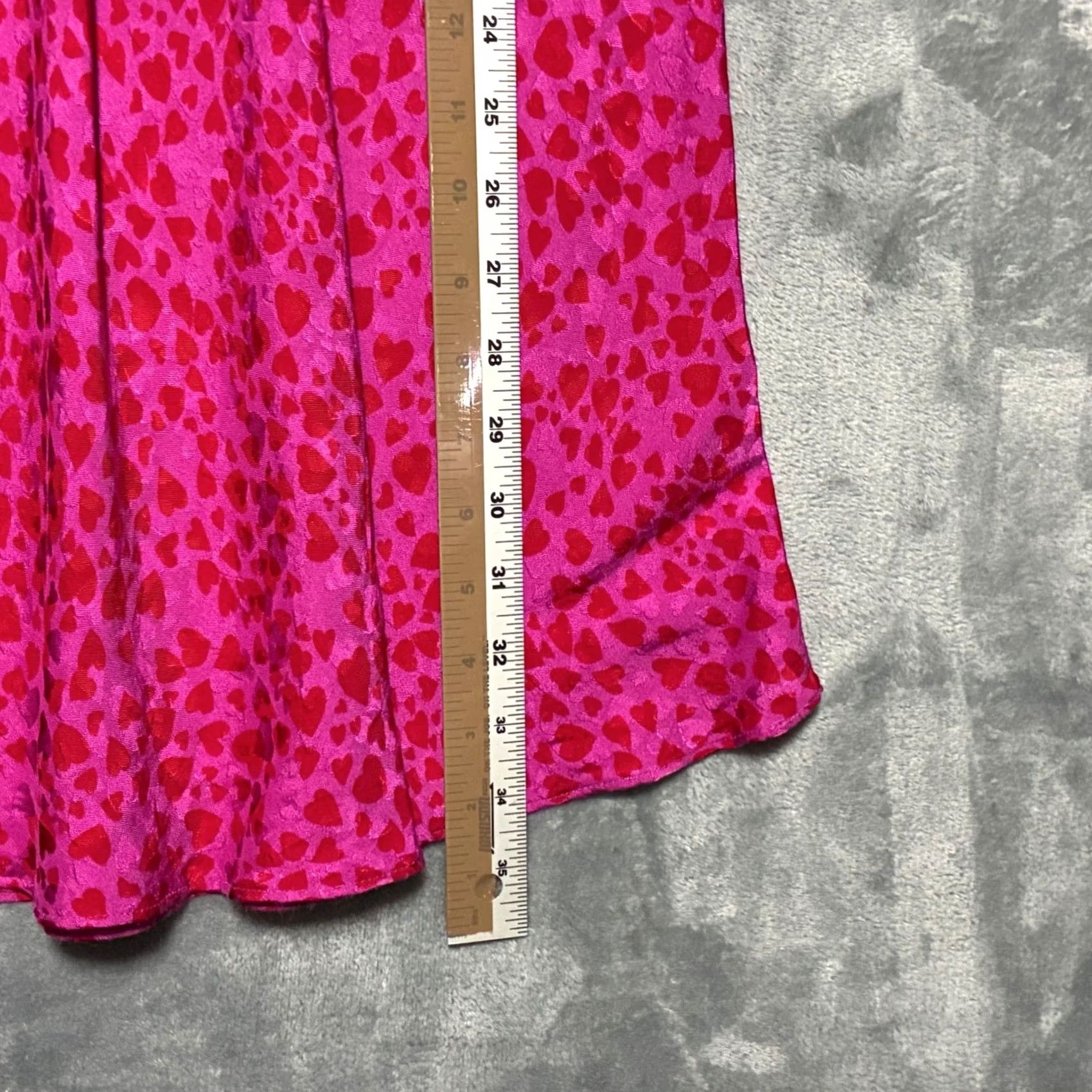 Loft LOFT Heart Print Midi Skirt Womens Petite Pink Size 32" / US 10 / IT 46 - 7 Thumbnail