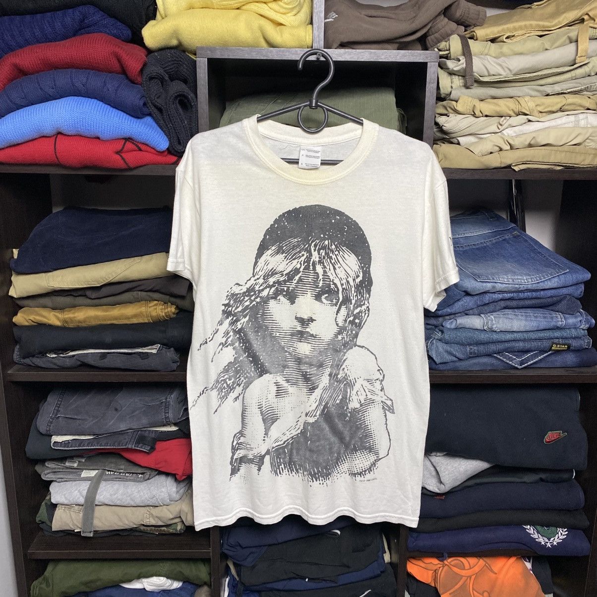 Band Tees Vintage Les Miserables London 1986 Cartoon Rare tee size S Size US S / EU 44-46 / 1 - 1 Thumbnail