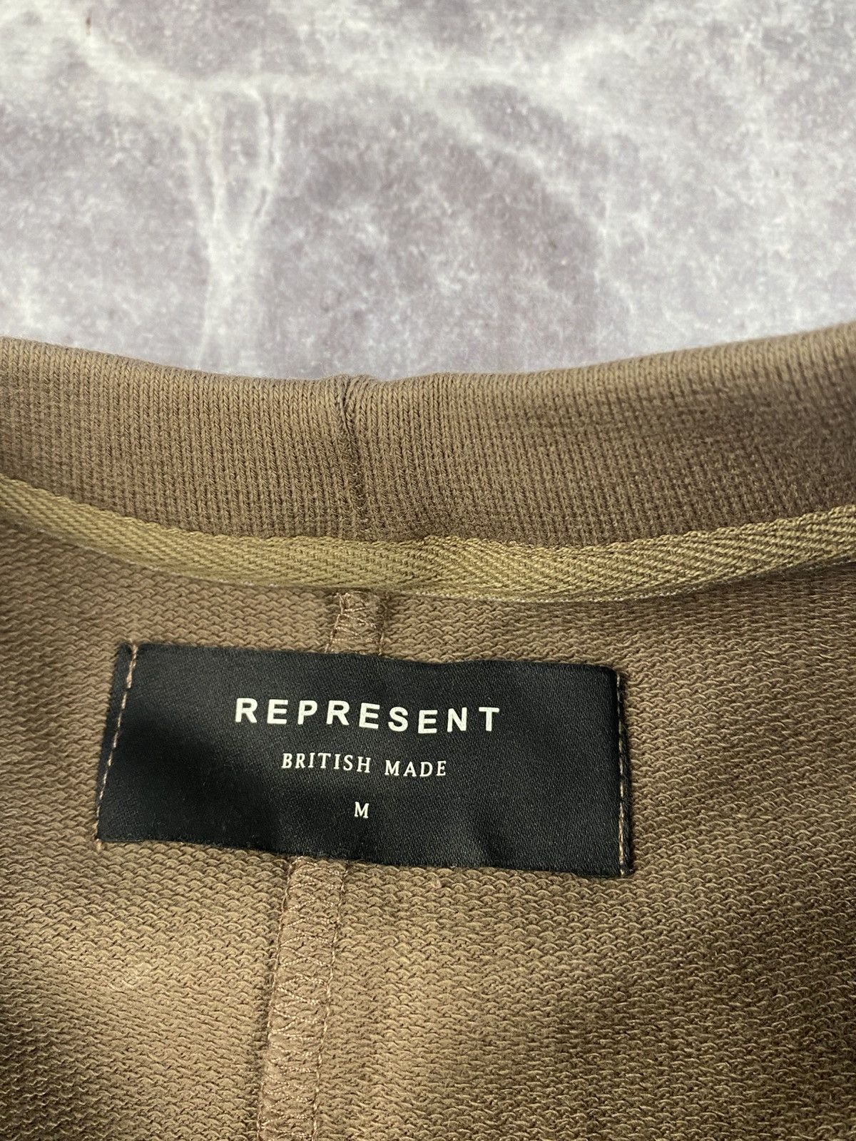 Represent Clo. Represent Made In England Army Brown Long Sleeve Size: M Size US M / EU 48-50 / 2 - 2 Thumbnail