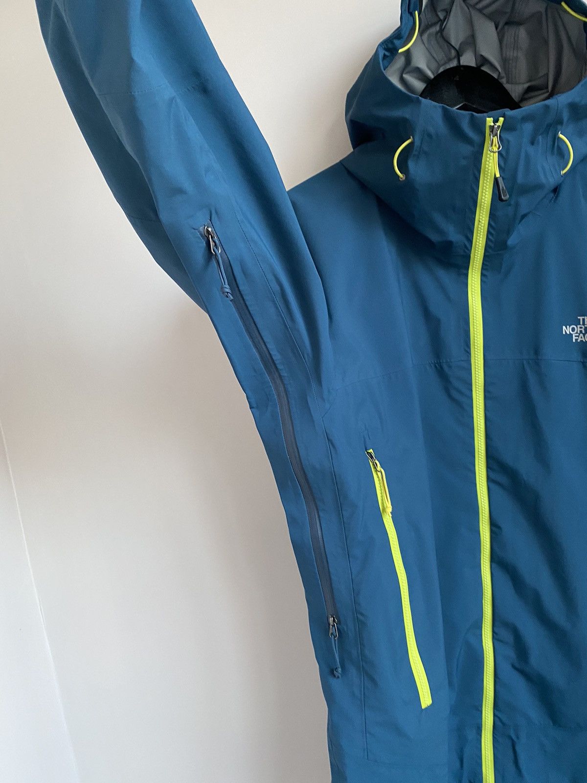 The North Face The North Face gore-tex men's jacket Size US M / EU 48-50 / 2 - 3 Thumbnail