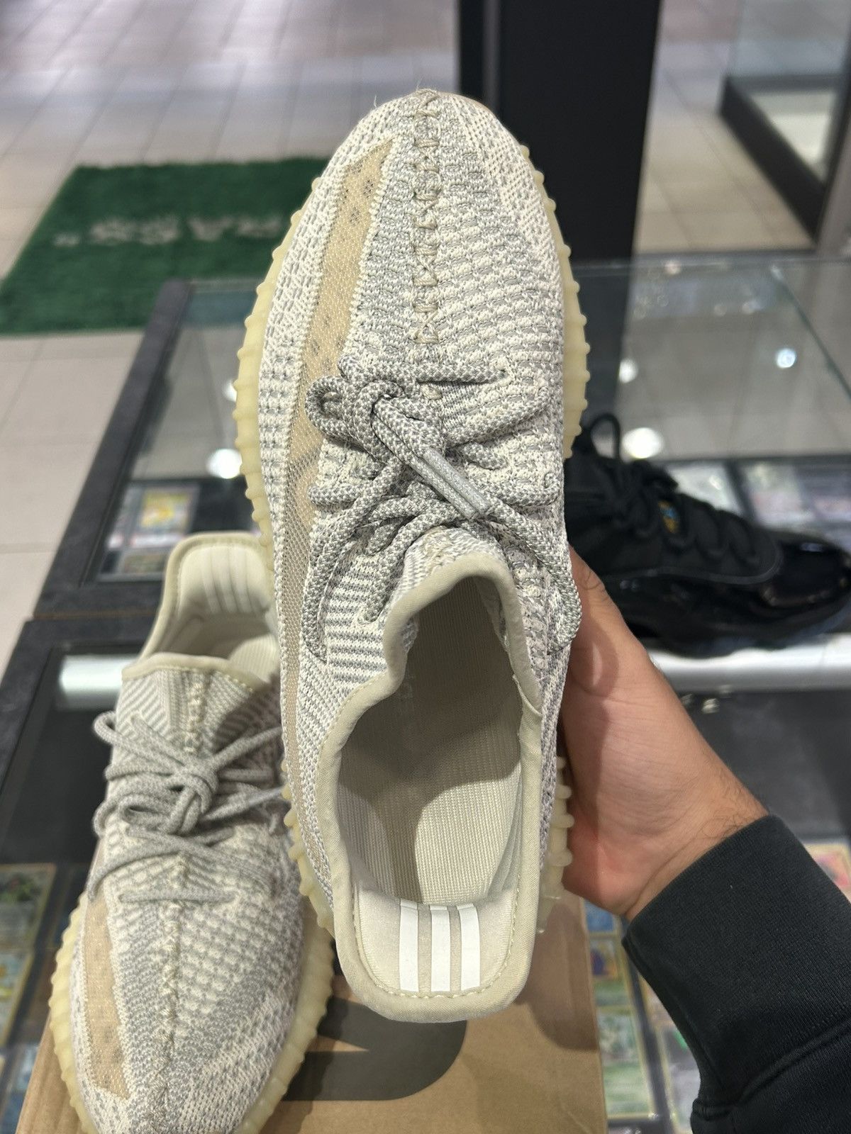 Yeezy Yeezy 350 lundmark Size US 8 / EU 41 - 4 Thumbnail