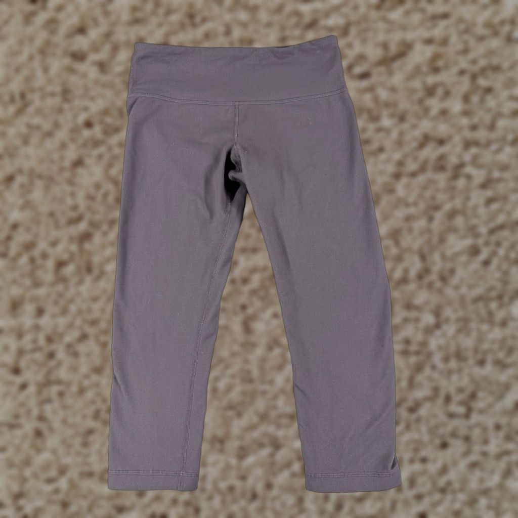 Lululemon Lululemon Pants Womens 4 Purple Wunder Under Crop Denim Luon Fabric Yoga W6712S Size 27" / US 4 / IT 40 - 1 Thumbnail