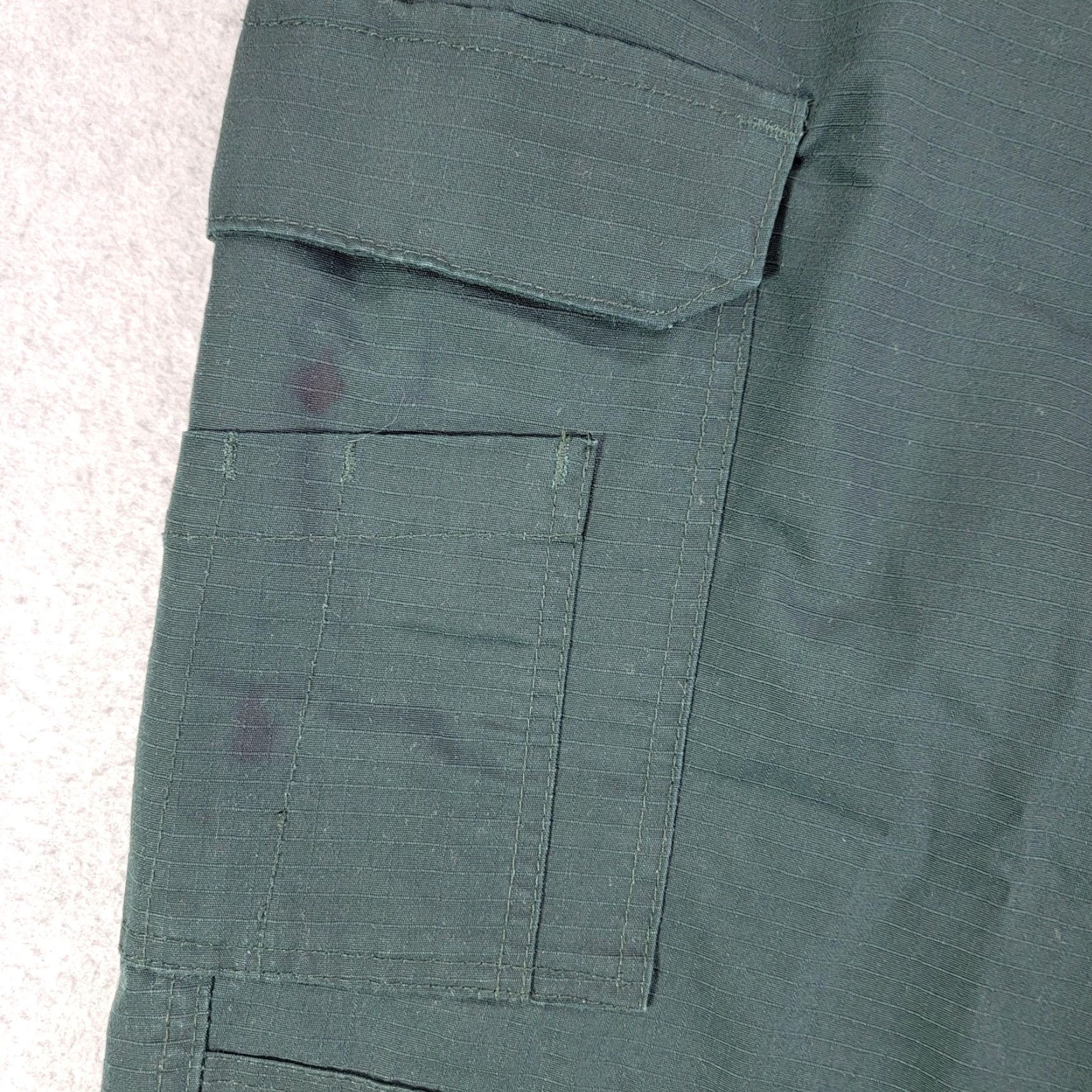 Vintage In Service Pants Mens 36x30 Green Cargo Lightweight Ripstop Workwear Elastic Waist Pockets Casual, Workwear Mens Pants 36x30 Green Size US 36 / EU 52 - 3 Thumbnail