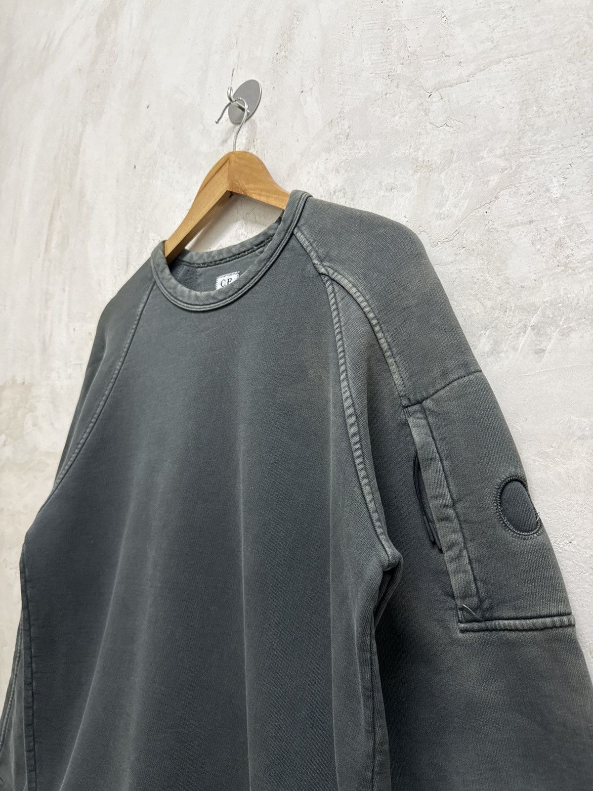 C.P. Company Distressed Sun Faded CP Company Sweatshirt Size US M / EU 48-50 / 2 - 3 Thumbnail