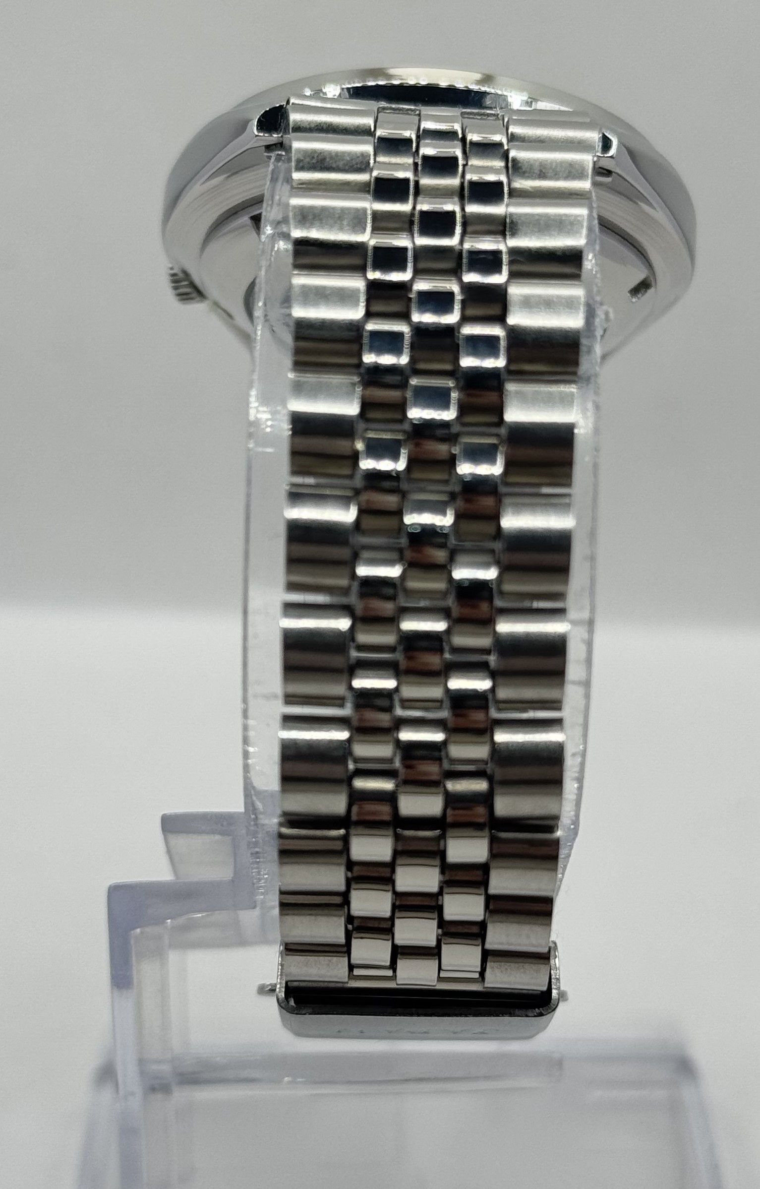 Seiko Seiko 5 Automatic Baton Dial Wrist Watch Day/Date Japan Size 36 - 8 Thumbnail
