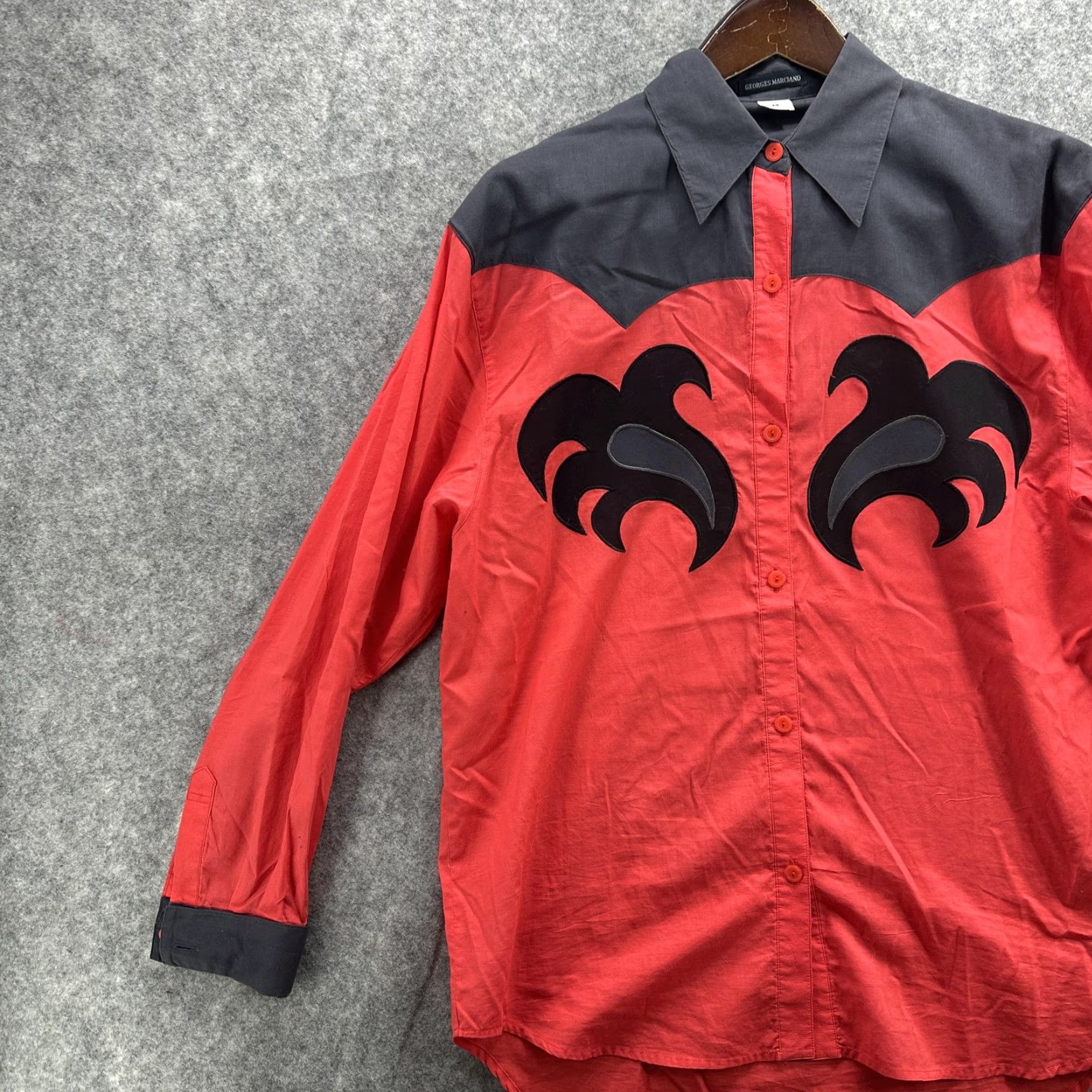 Vintage VINTAGE Georges Marciano Shirt Men M Red Black Western Yoke Graphic 90s Shirt Mens Medium Red Black Western 90s Size US M / EU 48-50 / 2 - 4 Thumbnail