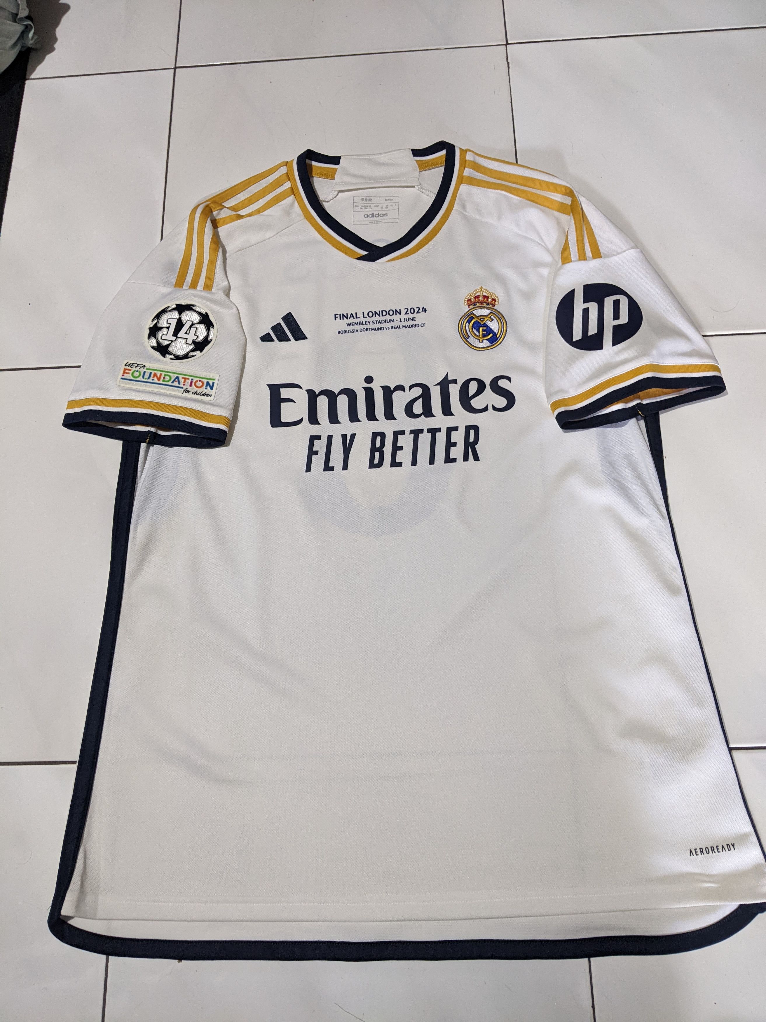 Adidas Real Madrid Final London 2024 Home Jersey Toni Kroos 8 Size US XL / EU 56 / 4 - 1 Thumbnail