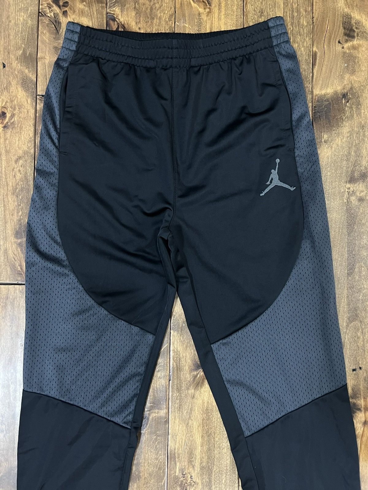 Jordan Brand Vintage Jordan Y2K track pants Size US 30 / EU 46 - 3 Thumbnail