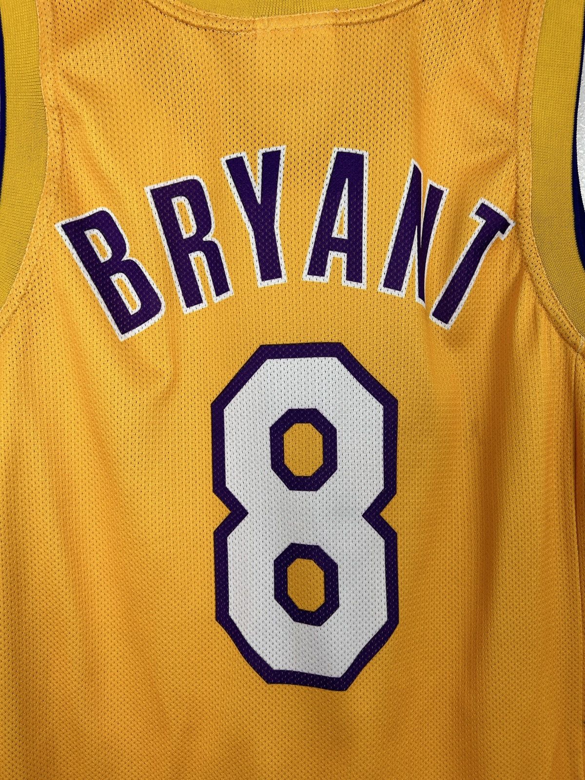 Champion 90s Kobe Bryant #8 Los Angeles Lakers Champion Jersey Size US S / EU 44-46 / 1 - 7 Thumbnail