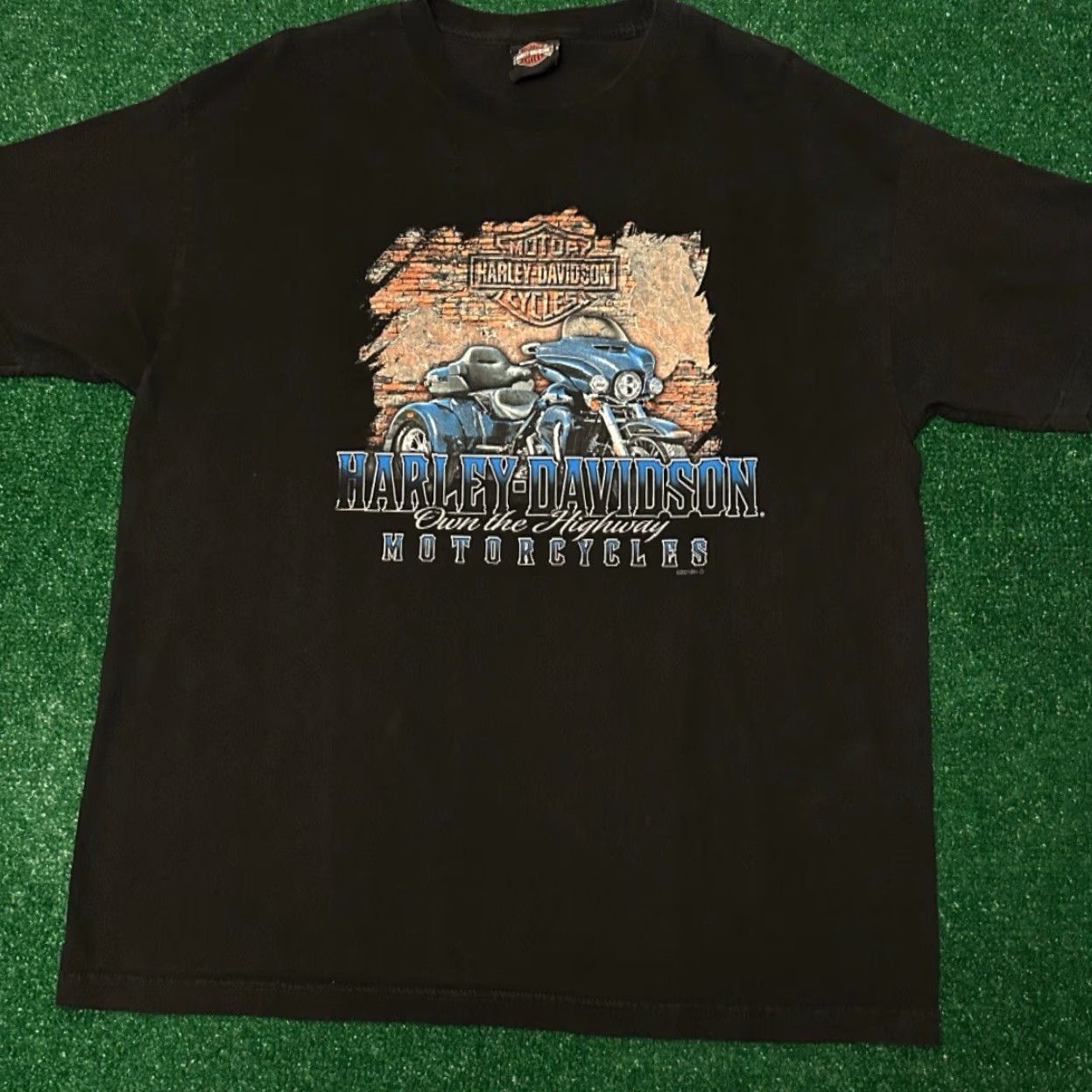 Harley Davidson VINTAGE Harley-Davidson Logo Biker Lindon Utah VTG 2016 Shirt XL Black Mens Short Sleeve Y2K 90s Grunge Punk Motorcycle Hip Hop Logo Size US XL / EU 56 / 4 - 4 Thumbnail