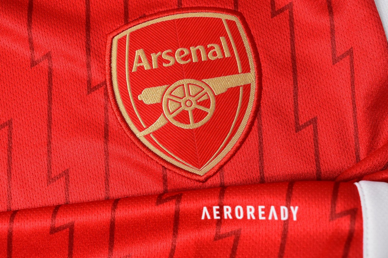 Adidas 2023-24 adidas ARSENAL FC Home Shirt Official SIZE XL Size US XL / EU 56 / 4 - 8 Thumbnail