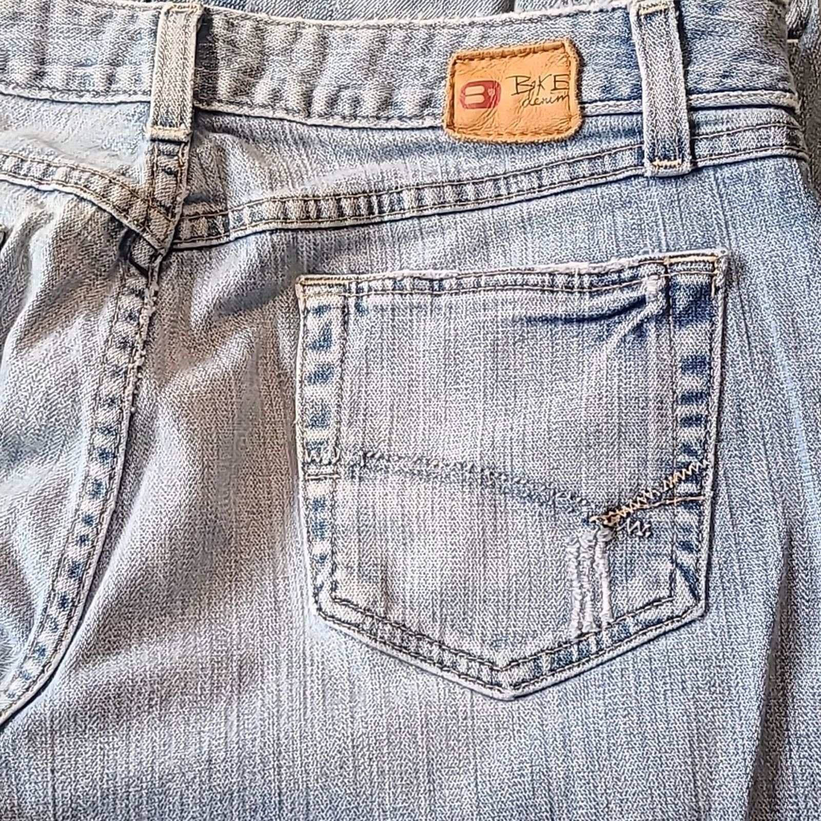 BKE Women's 30" x 31.5" BKE Buckle denim jeans light wash Size 34" / US 12 / IT 48 - 6 Thumbnail