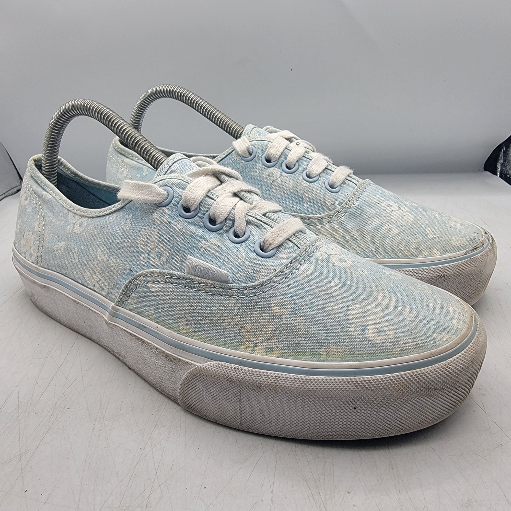 Vans Vans Womens 10 Light Blue Floral Platform Sneaker Shoes Casu Size US 10 / IT 40 - 1 Thumbnail